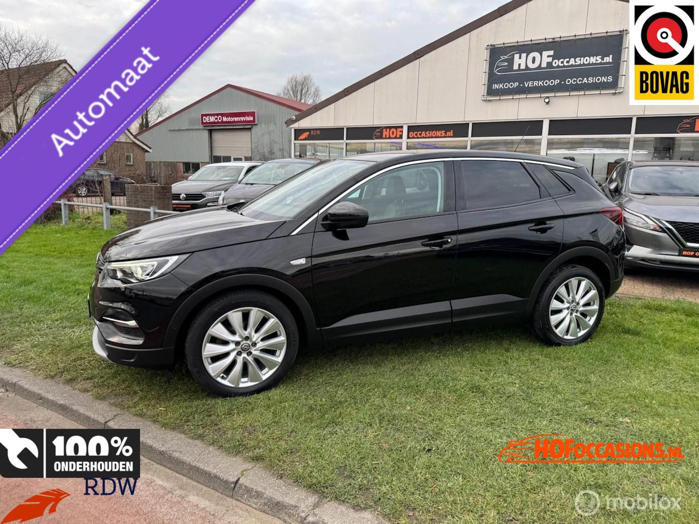 Opel Grandland X 1.6 Turbo Ultimate AUTOMAAT/LEDER/CAMERA/CARPLAY 2020 - voorkant