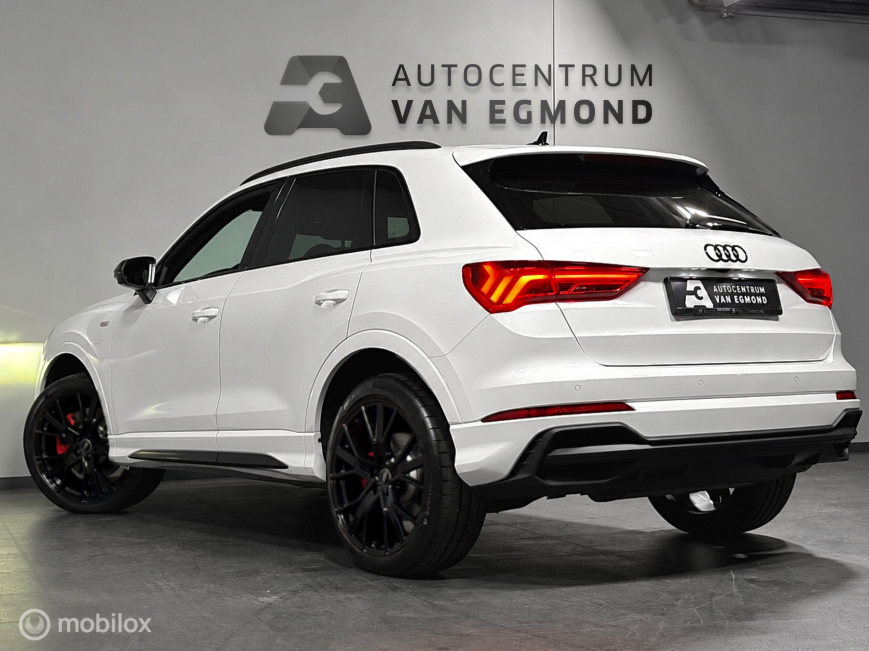Foto van Audi Q3 E-tron