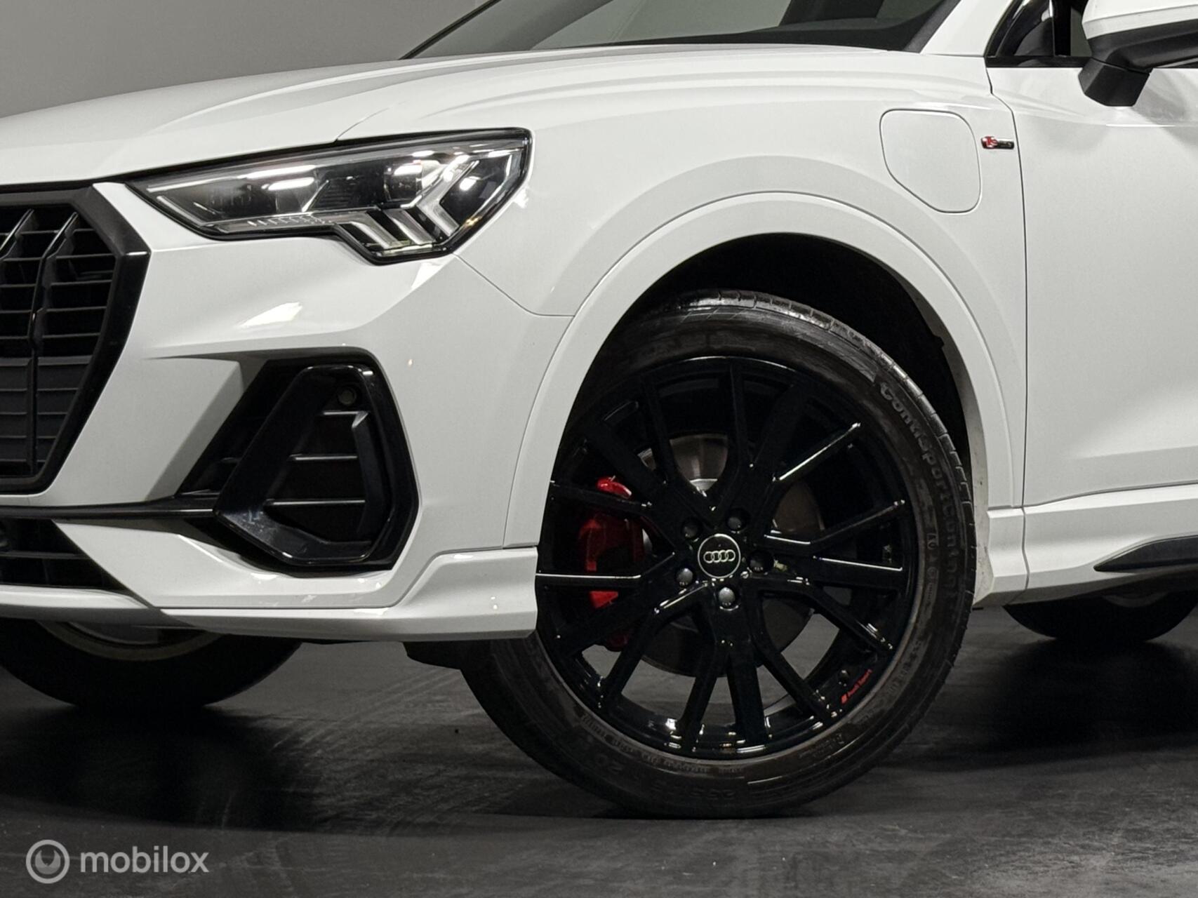 Foto van Audi Q3 E-tron