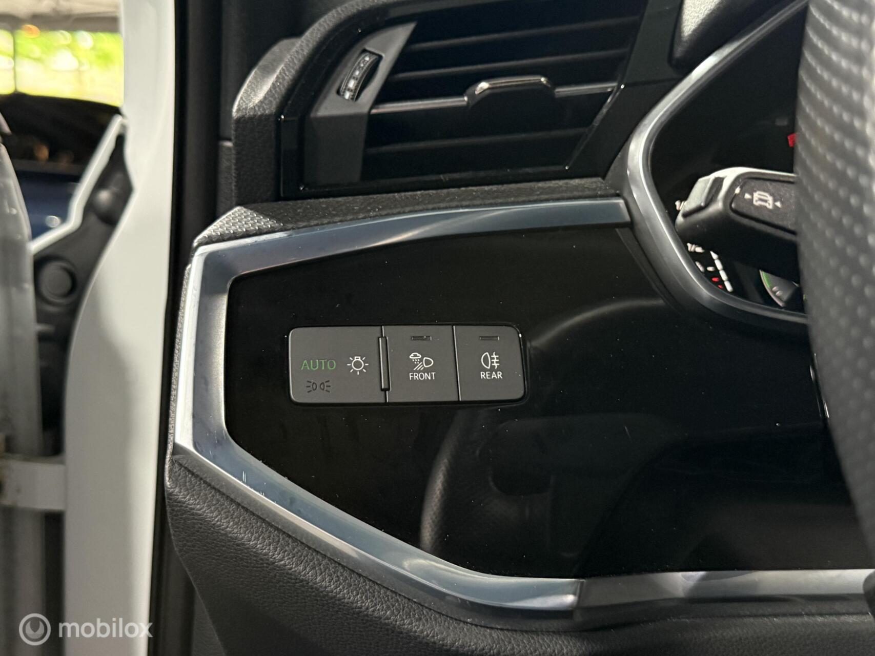 Foto van Audi Q3 E-tron