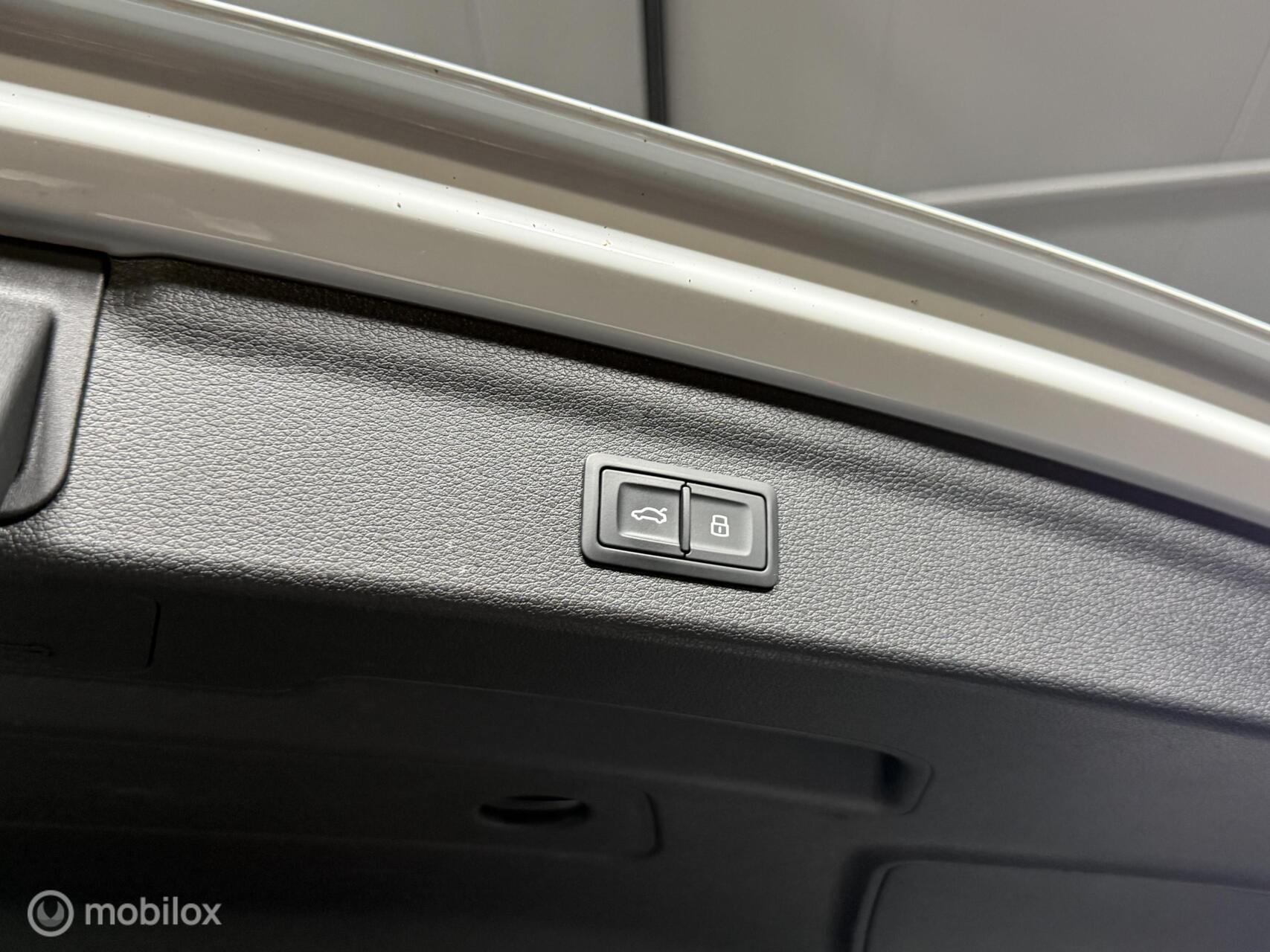 Foto van Audi Q3 E-tron