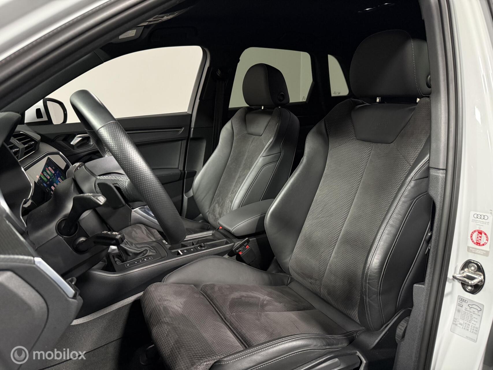 Foto van Audi Q3 E-tron