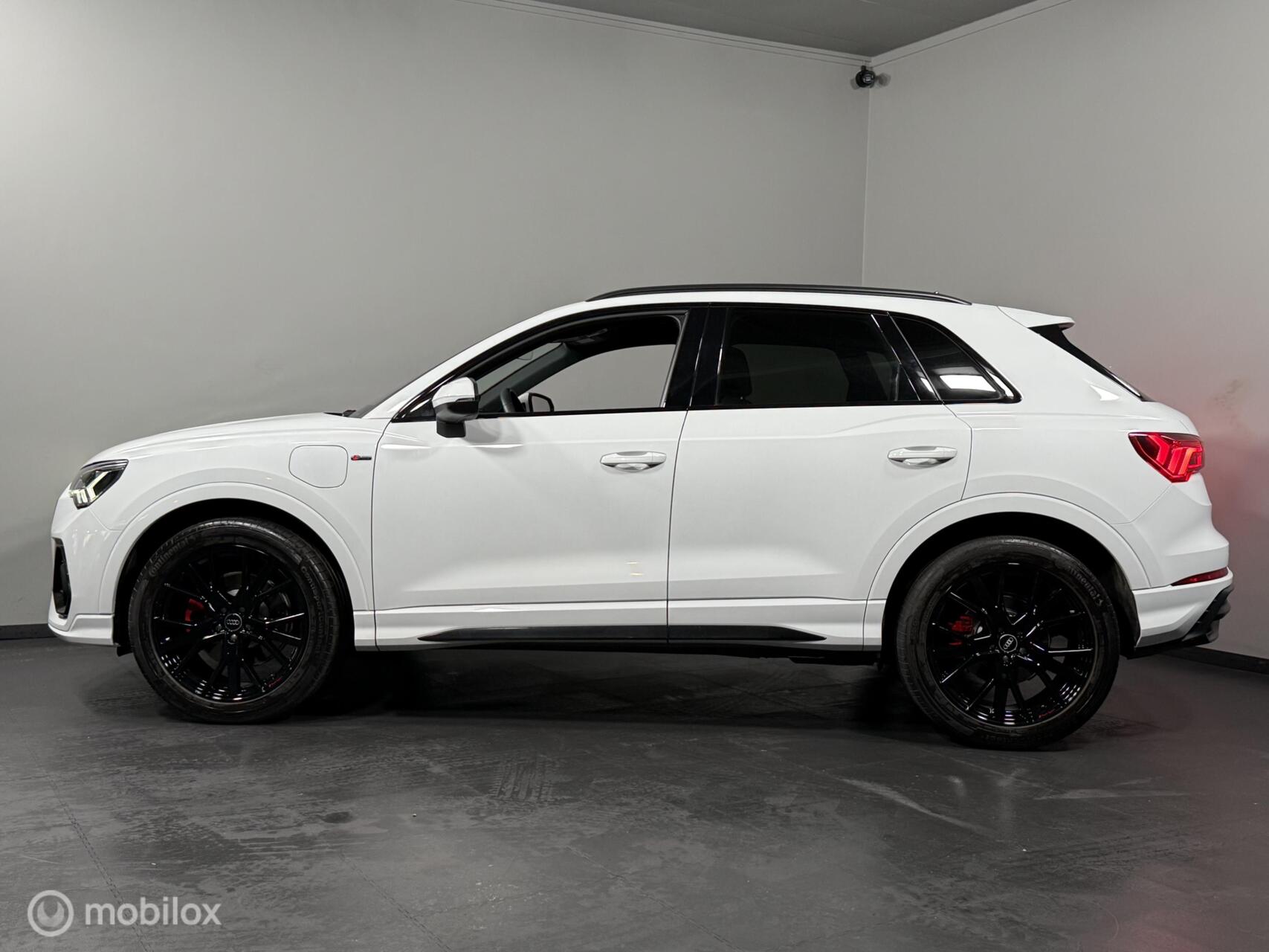 Foto van Audi Q3 E-tron