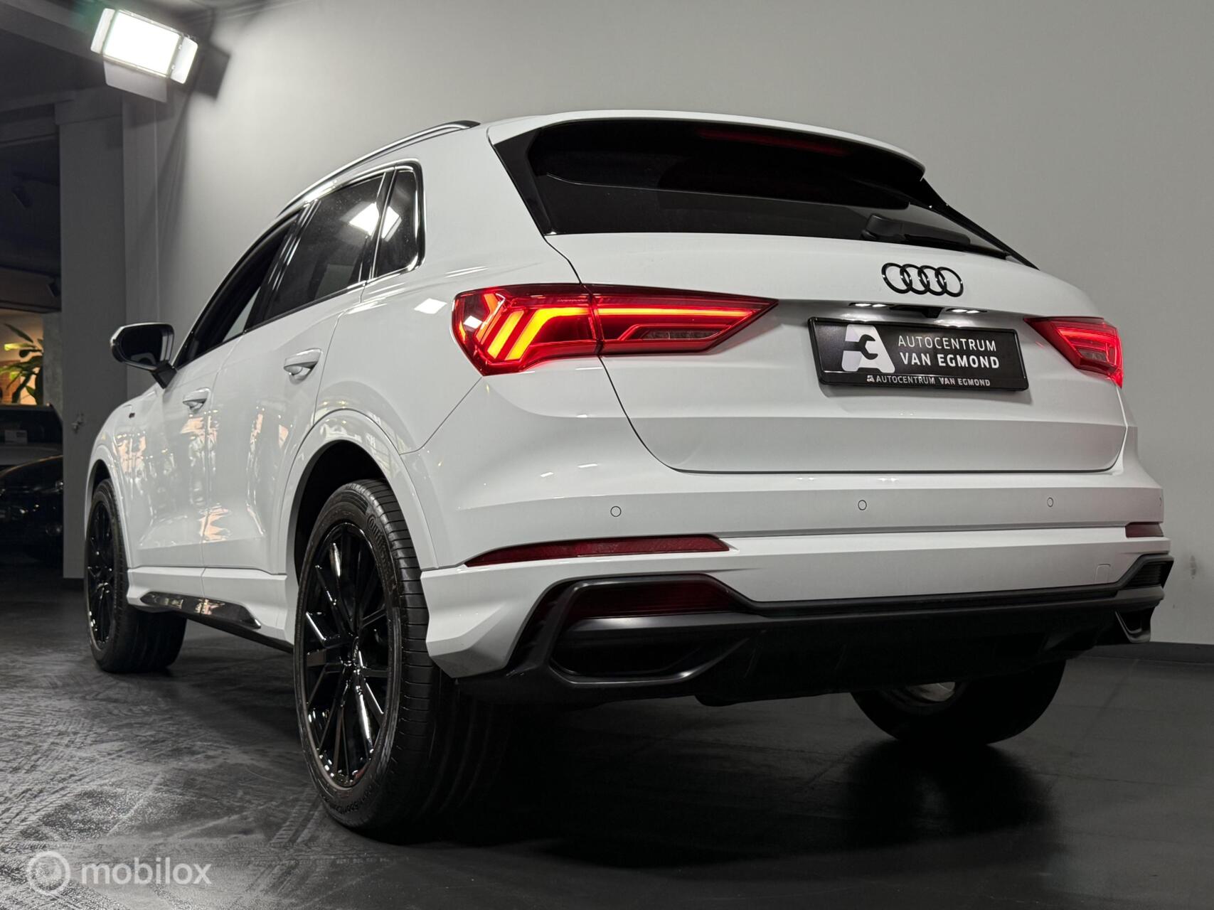 Foto van Audi Q3 E-tron