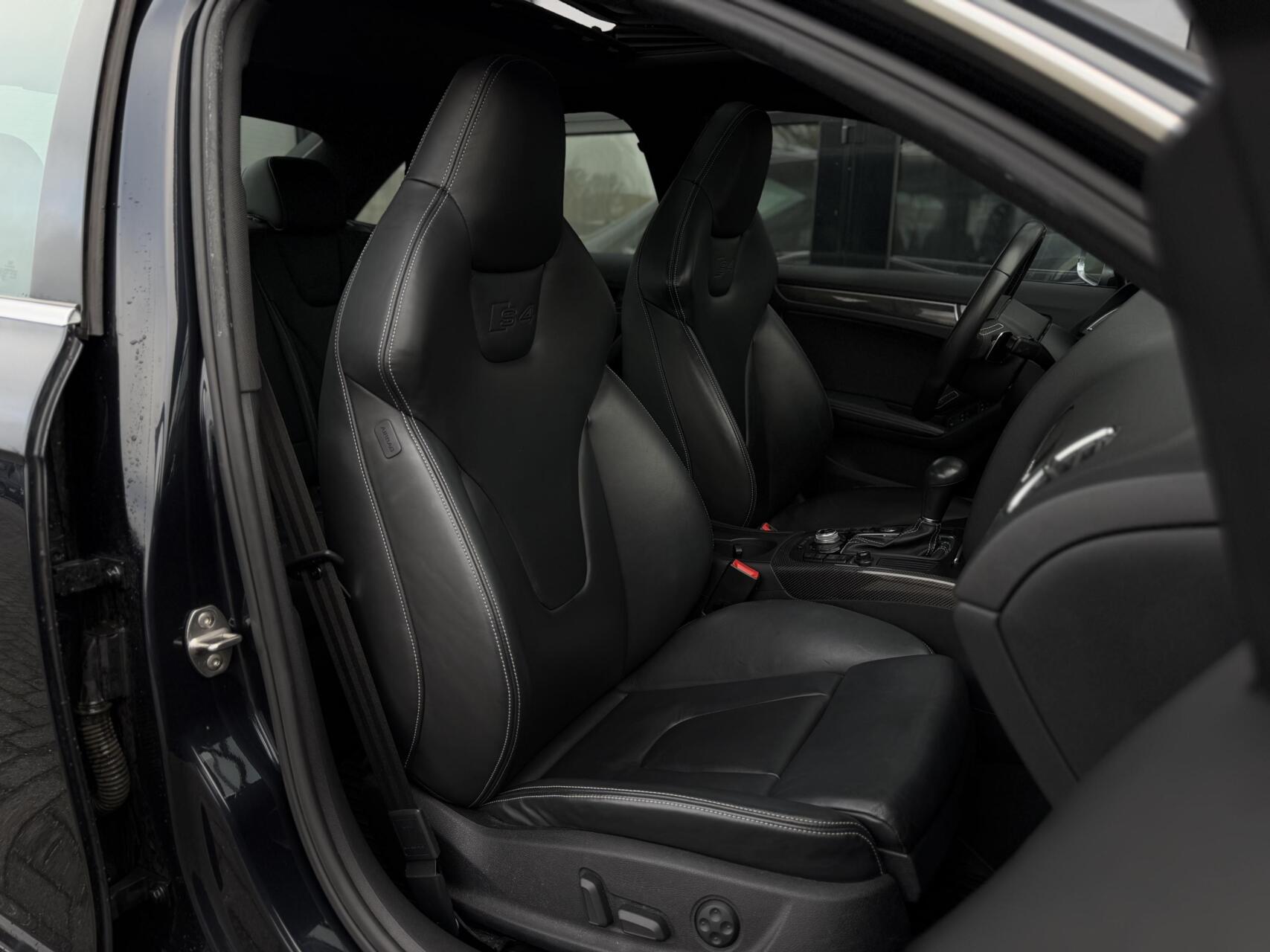 Foto van Audi Audi S4