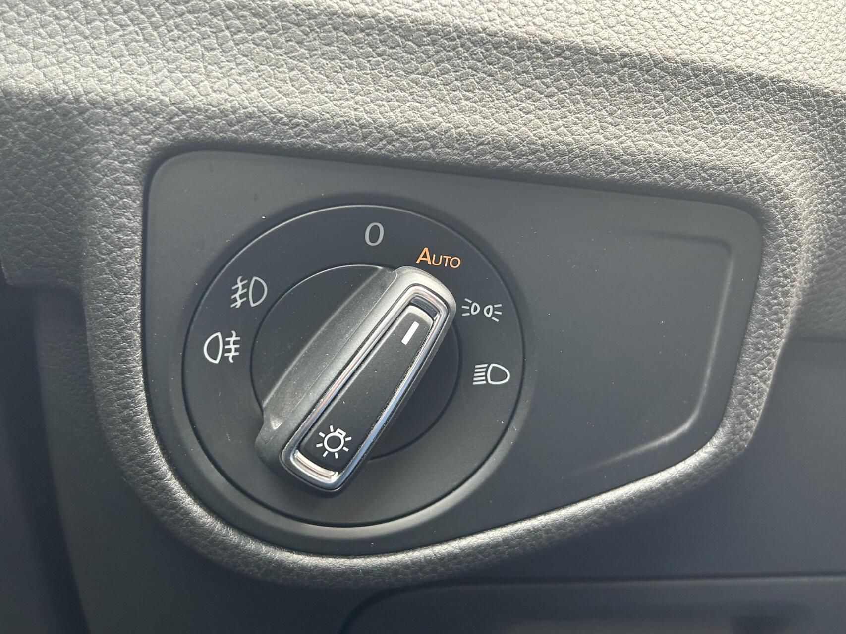 Foto van Volkswagen Golf Sportsvan
