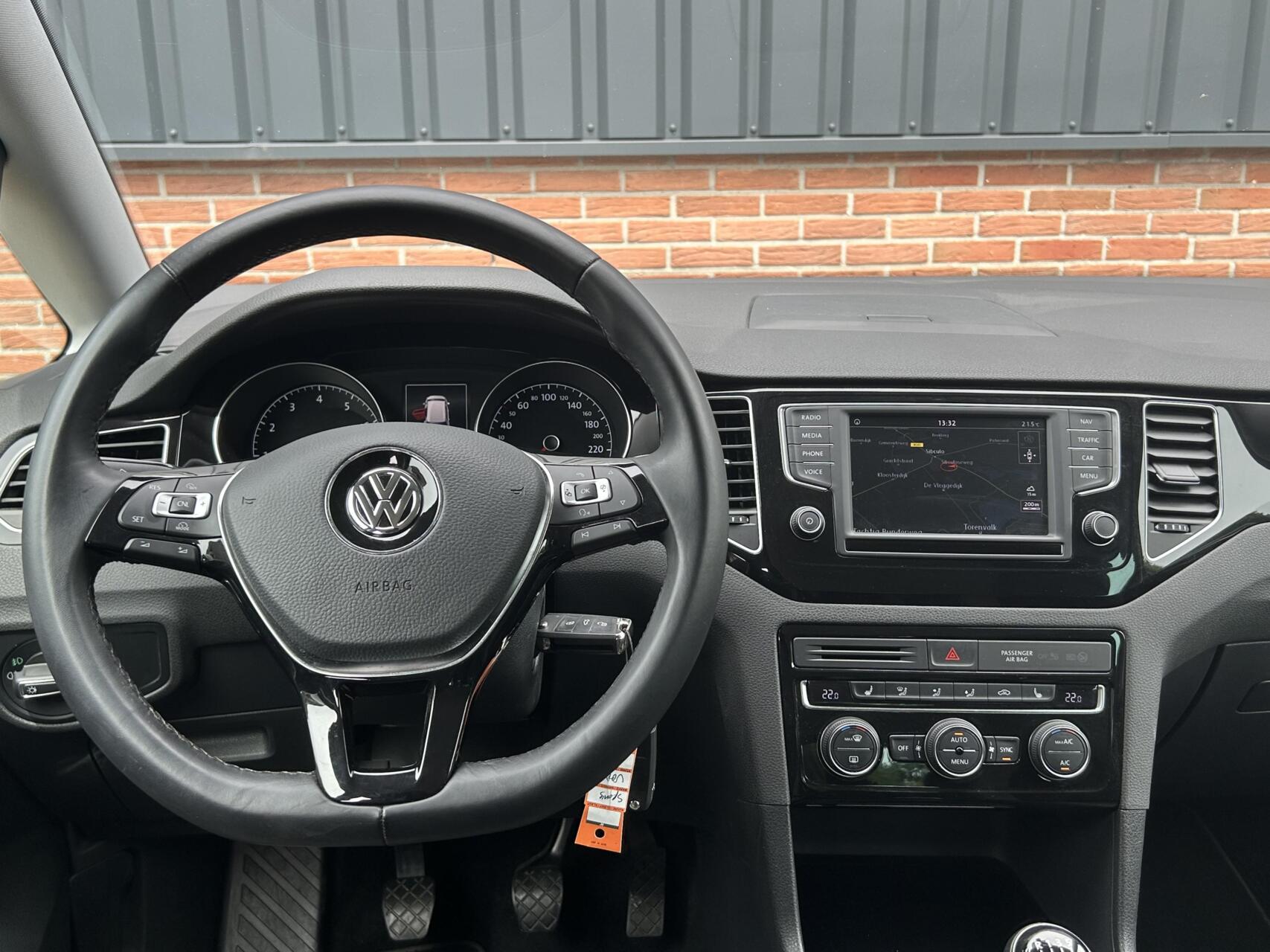 Foto van Volkswagen Golf Sportsvan