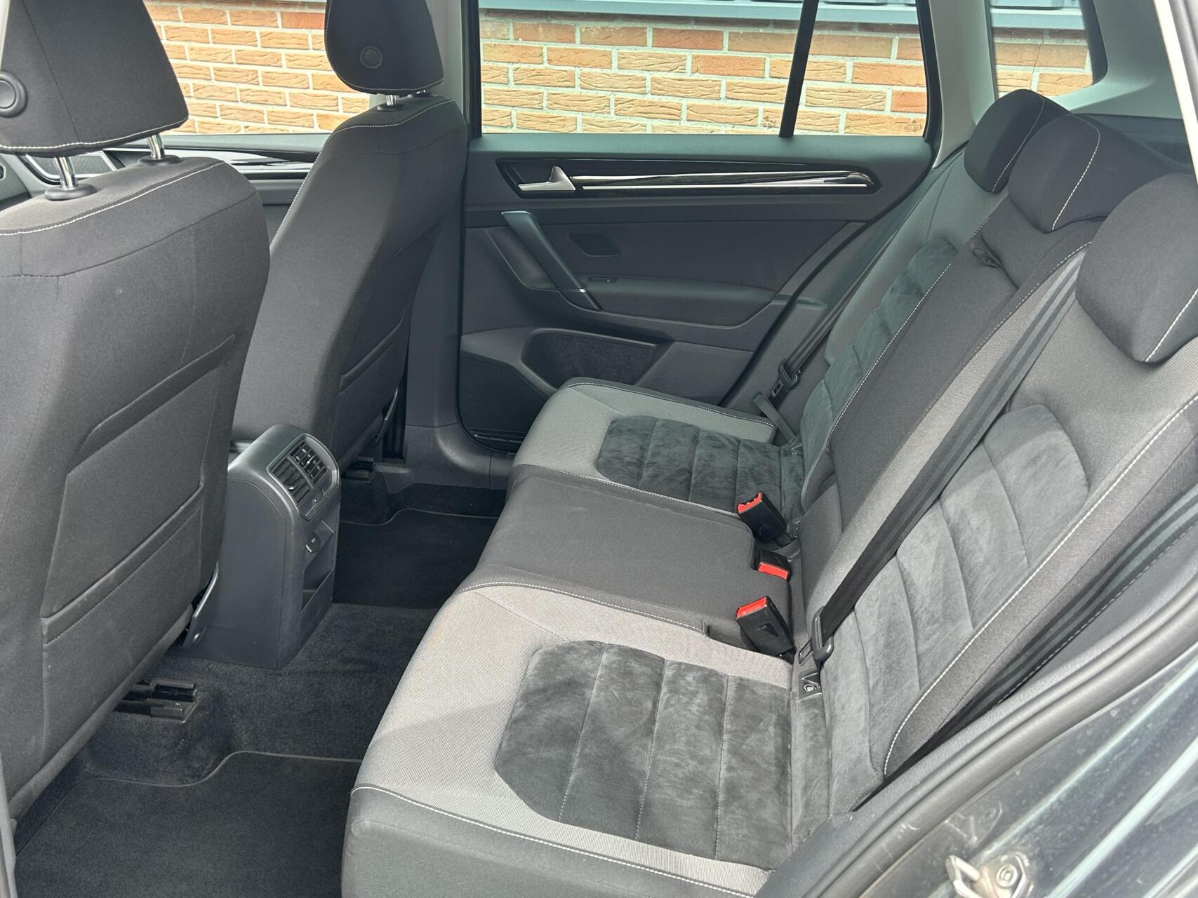 Foto van Volkswagen Golf Sportsvan