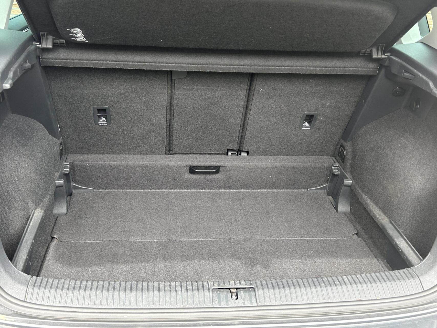Foto van Volkswagen Golf Sportsvan