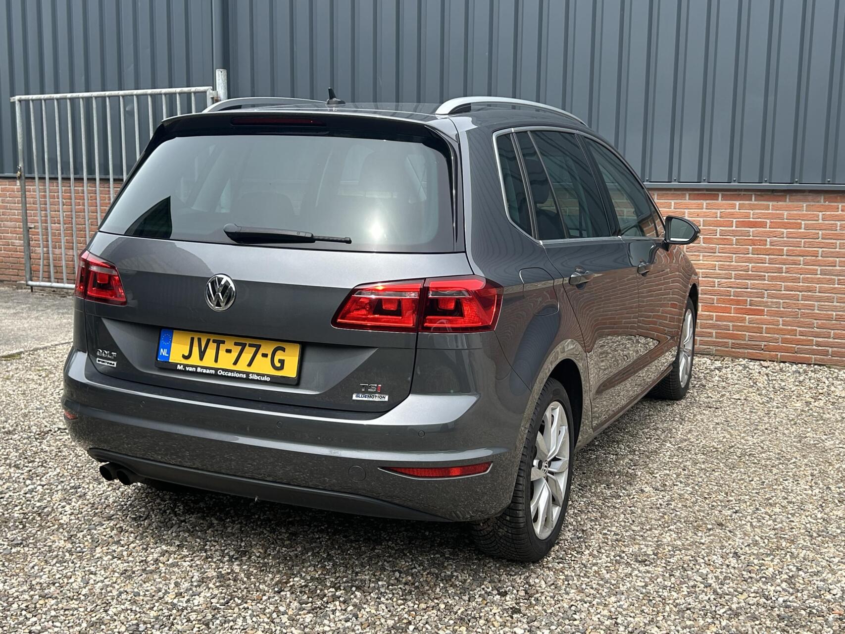 Foto van Volkswagen Golf Sportsvan