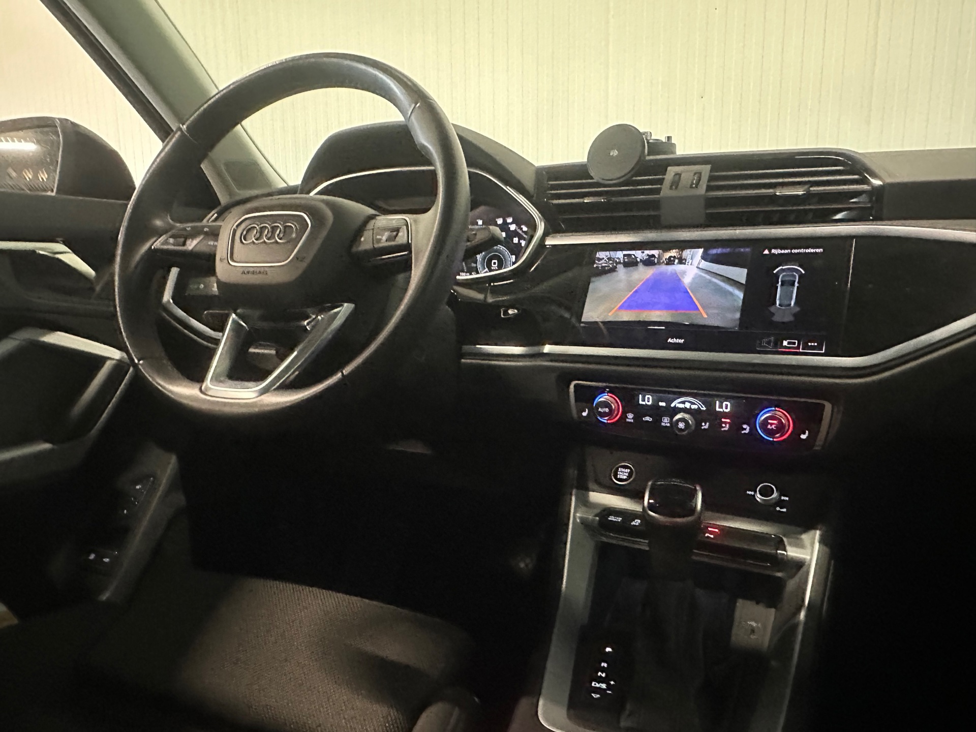 Foto van Audi Q3 Sportback E-tron