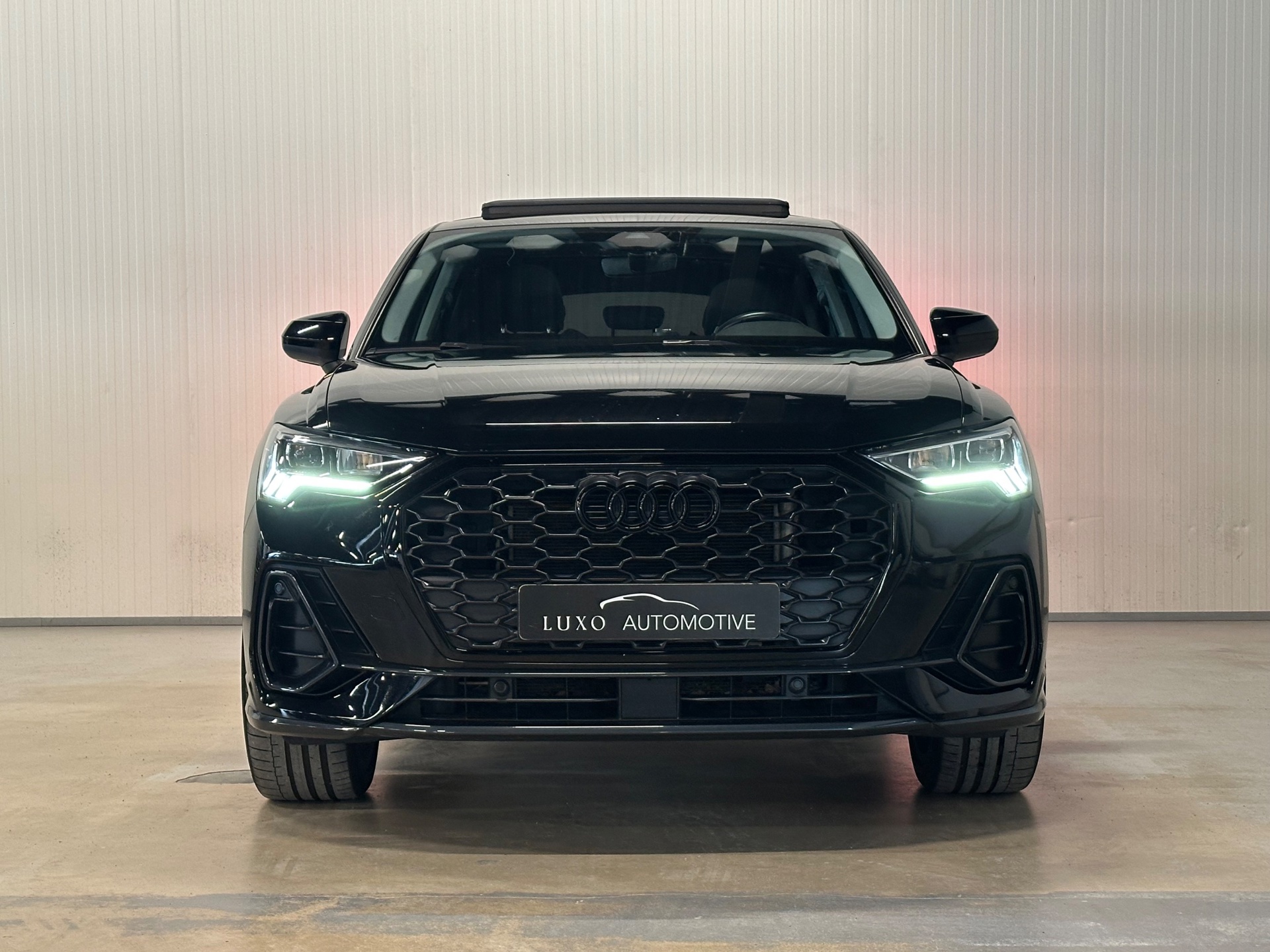 Foto van Audi Q3 Sportback E-tron