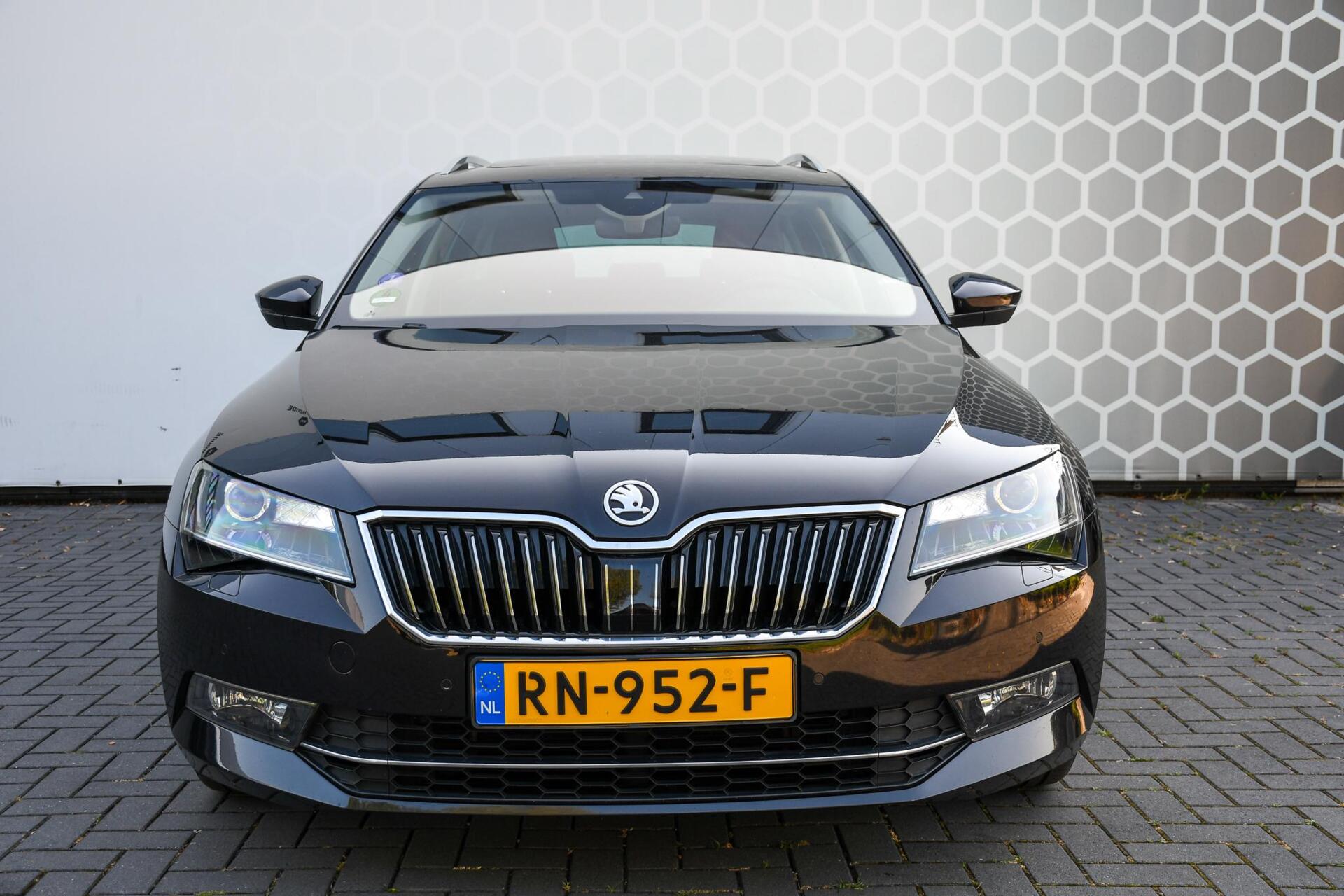 Foto van Skoda Superb