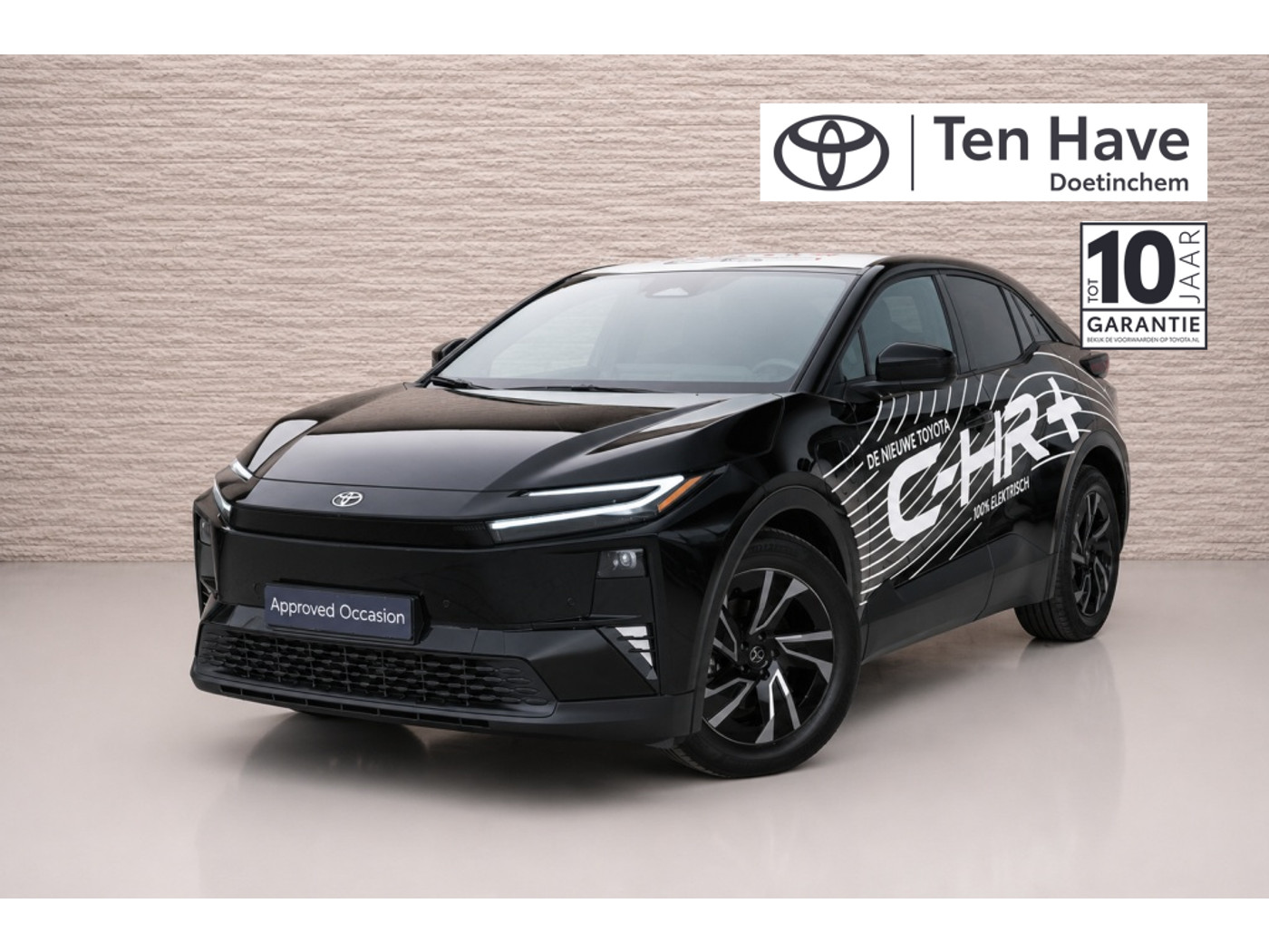 Toyota Toyota C-hr First Edition 77 kWh | Warmtepomp | Apple Carplay & Android Auto | Achterklep, elektrisch bedienbaar | Privacy Glass op achterruit | Trekhaakvoorbereiding | Buitenspiegels, automatisch in 2026 - voorkant