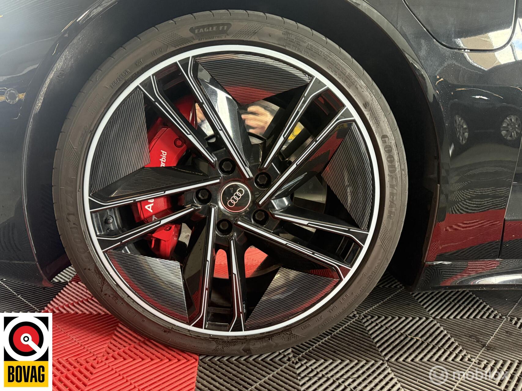 Foto van Audi RS E-tron GT