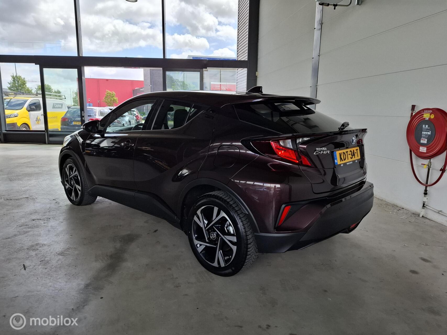 Foto van Toyota Toyota C-hr
