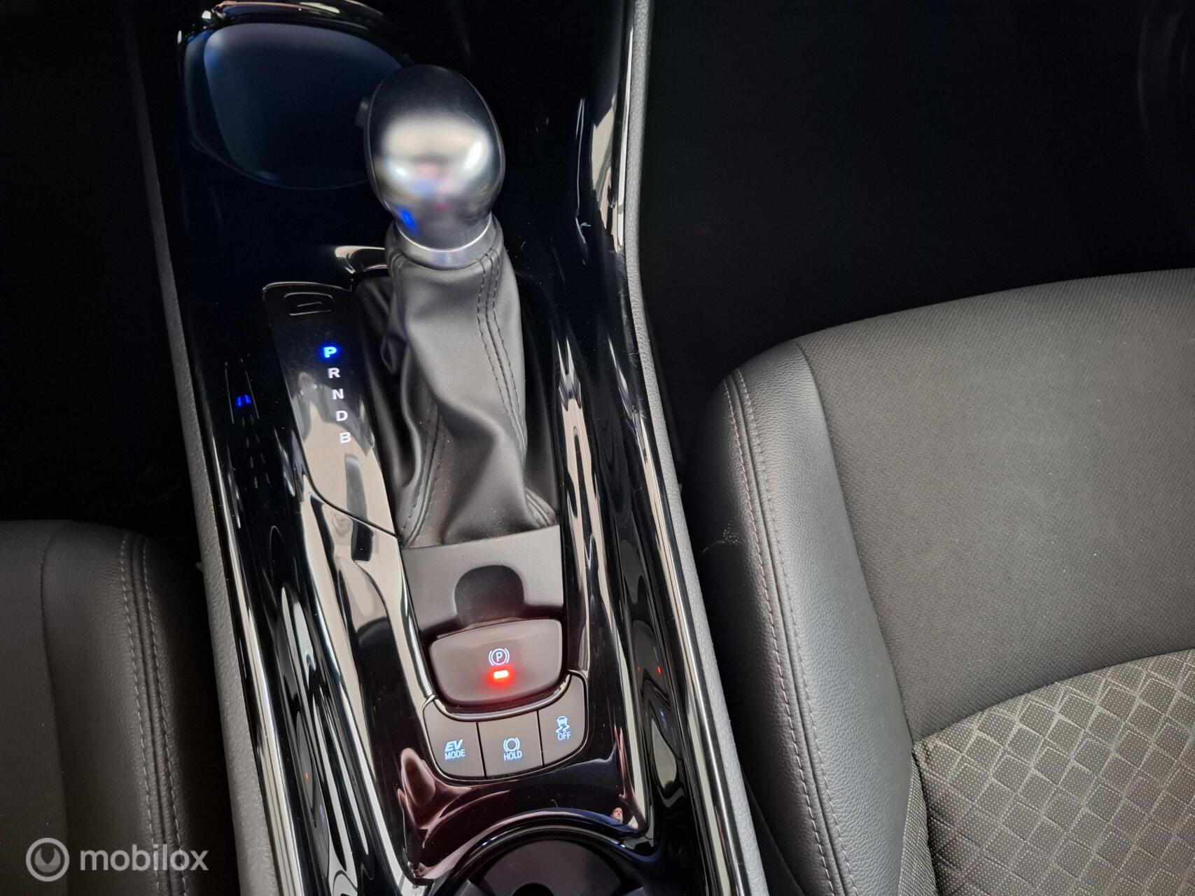 Foto van Toyota Toyota C-hr