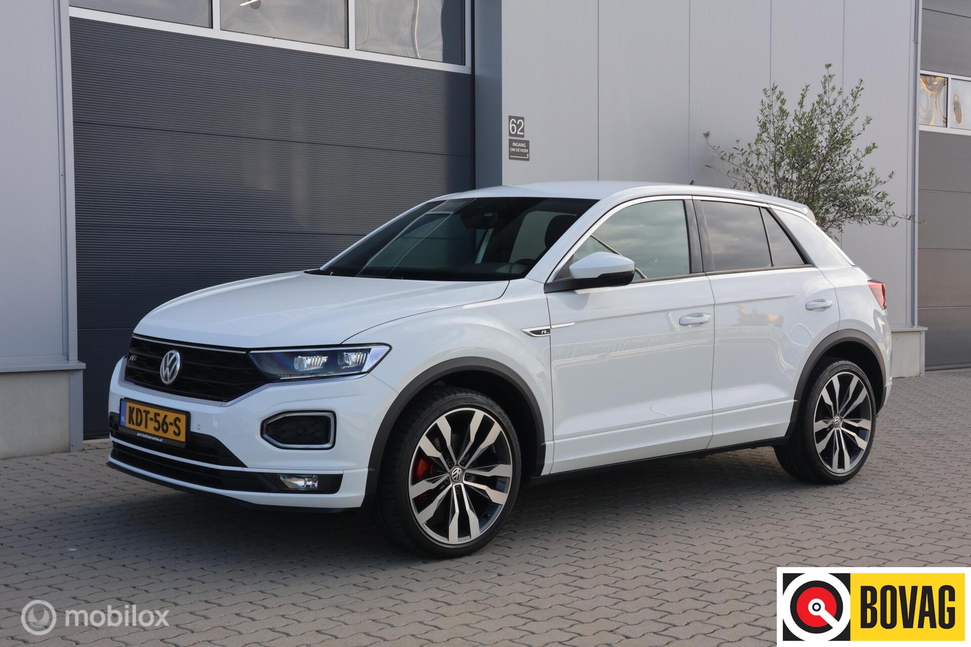 Volkswagen T-roc 1.5 TSI Sport I 3 X R Line I LED I 19 Inch I 2020 - voorkant
