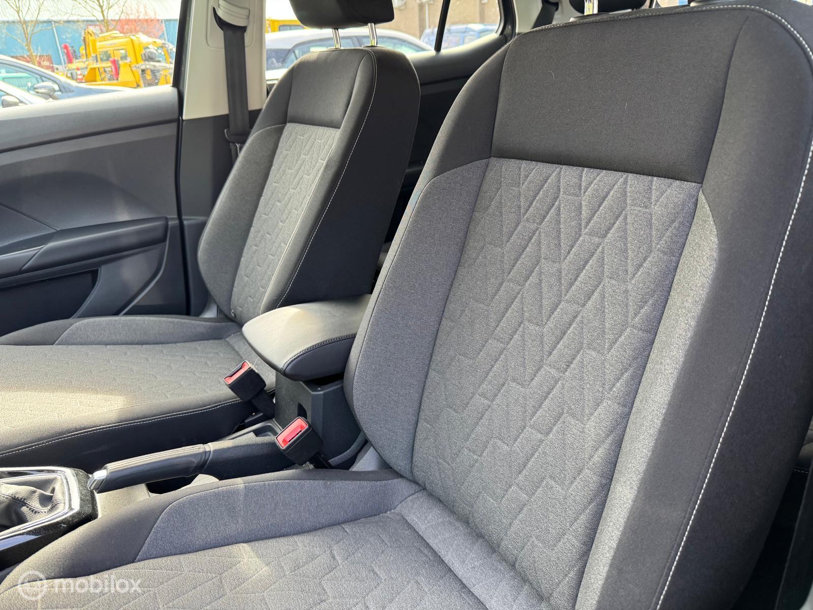 Foto van Volkswagen T-cross