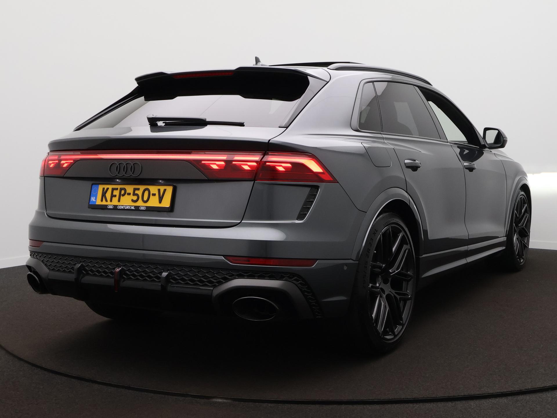 Foto van Audi RS Q8