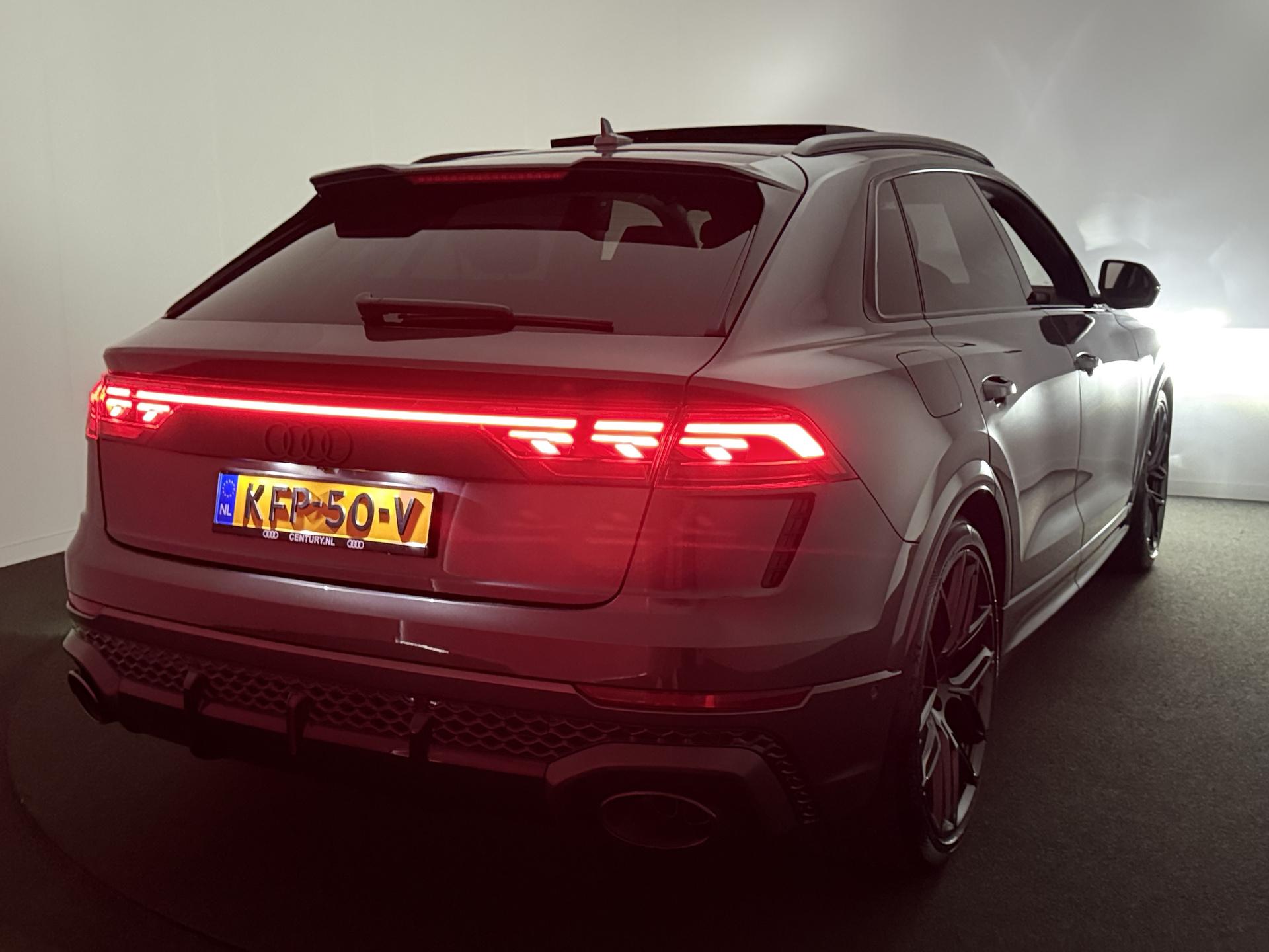 Foto van Audi RS Q8
