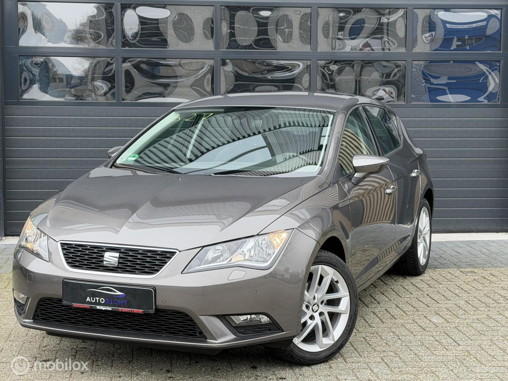 Seat Leon 1.2 TSI Style | Stoelverw | Sensoren | Cruise cont 2016 - voorkant