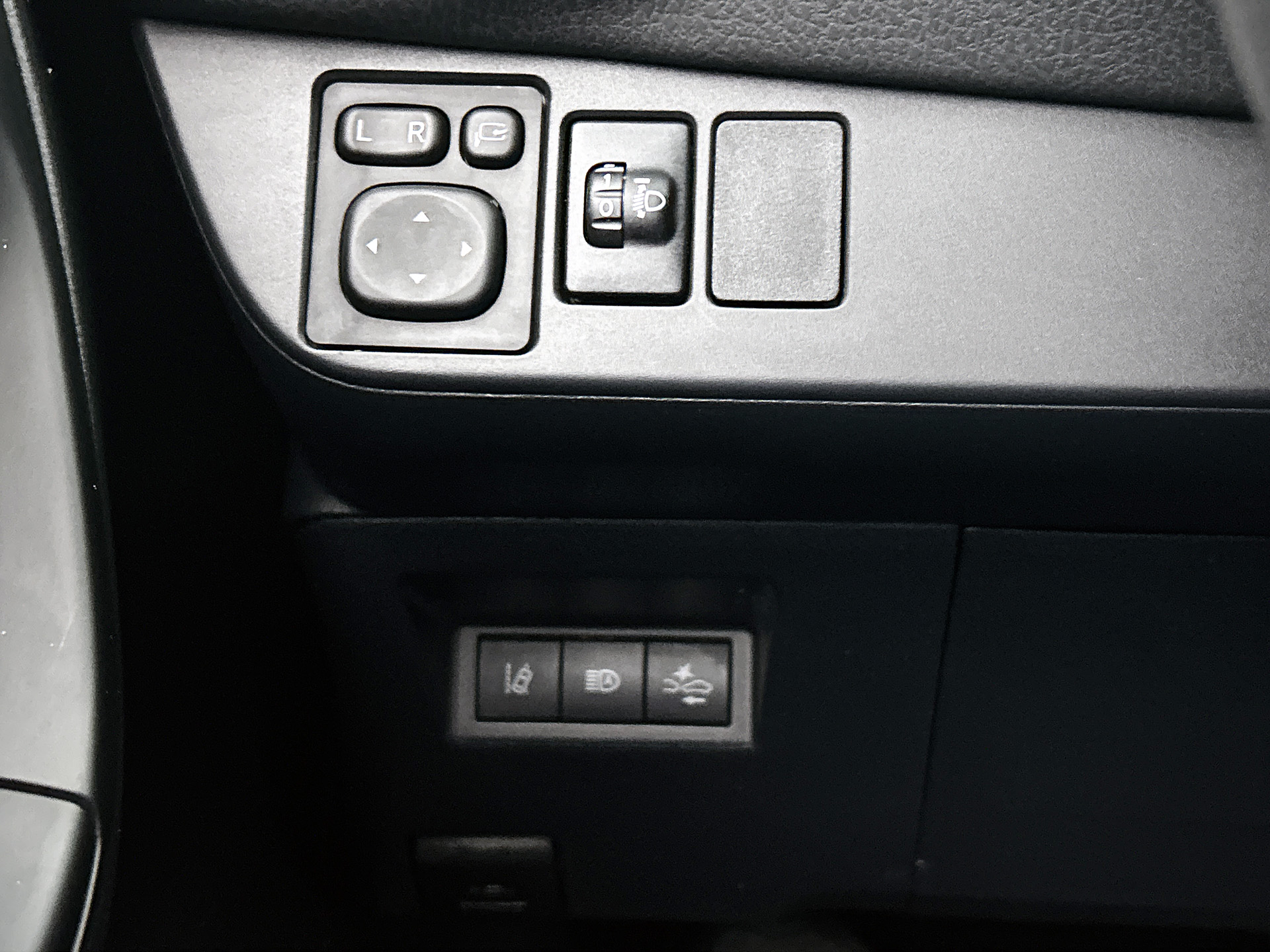 Foto van Toyota Toyota Yaris Hybrid