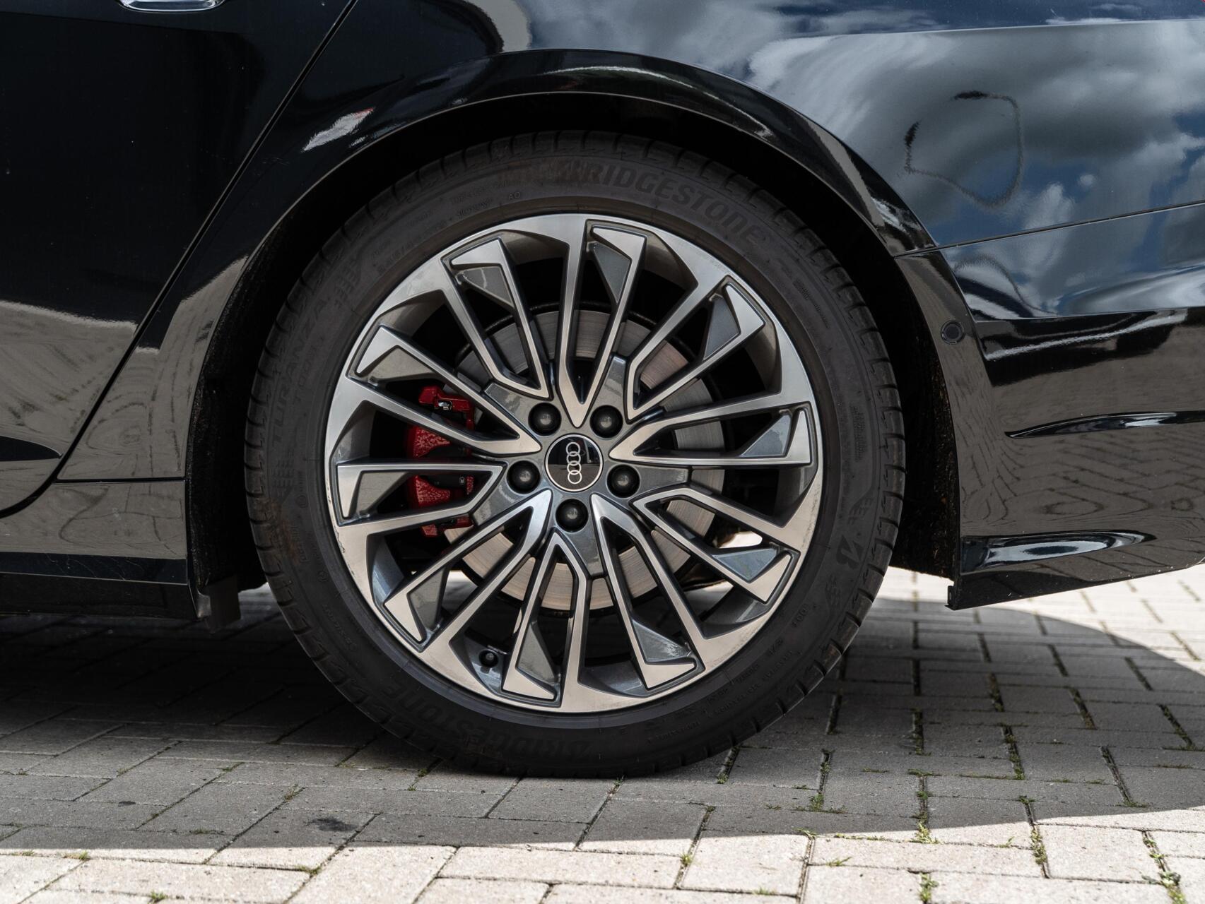 Foto van Audi A6 Avant 55 TFSI E