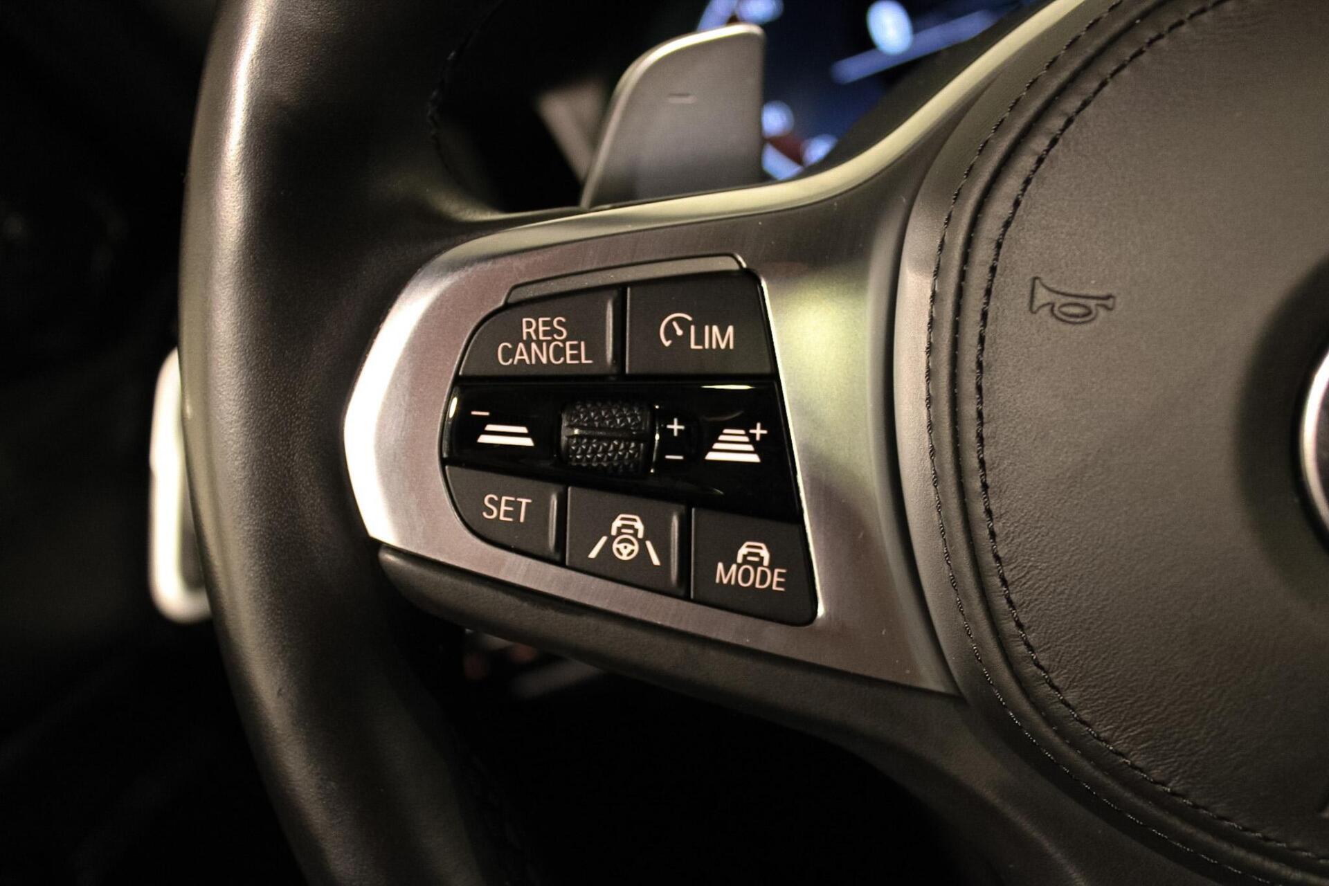 Foto van BMW 330e