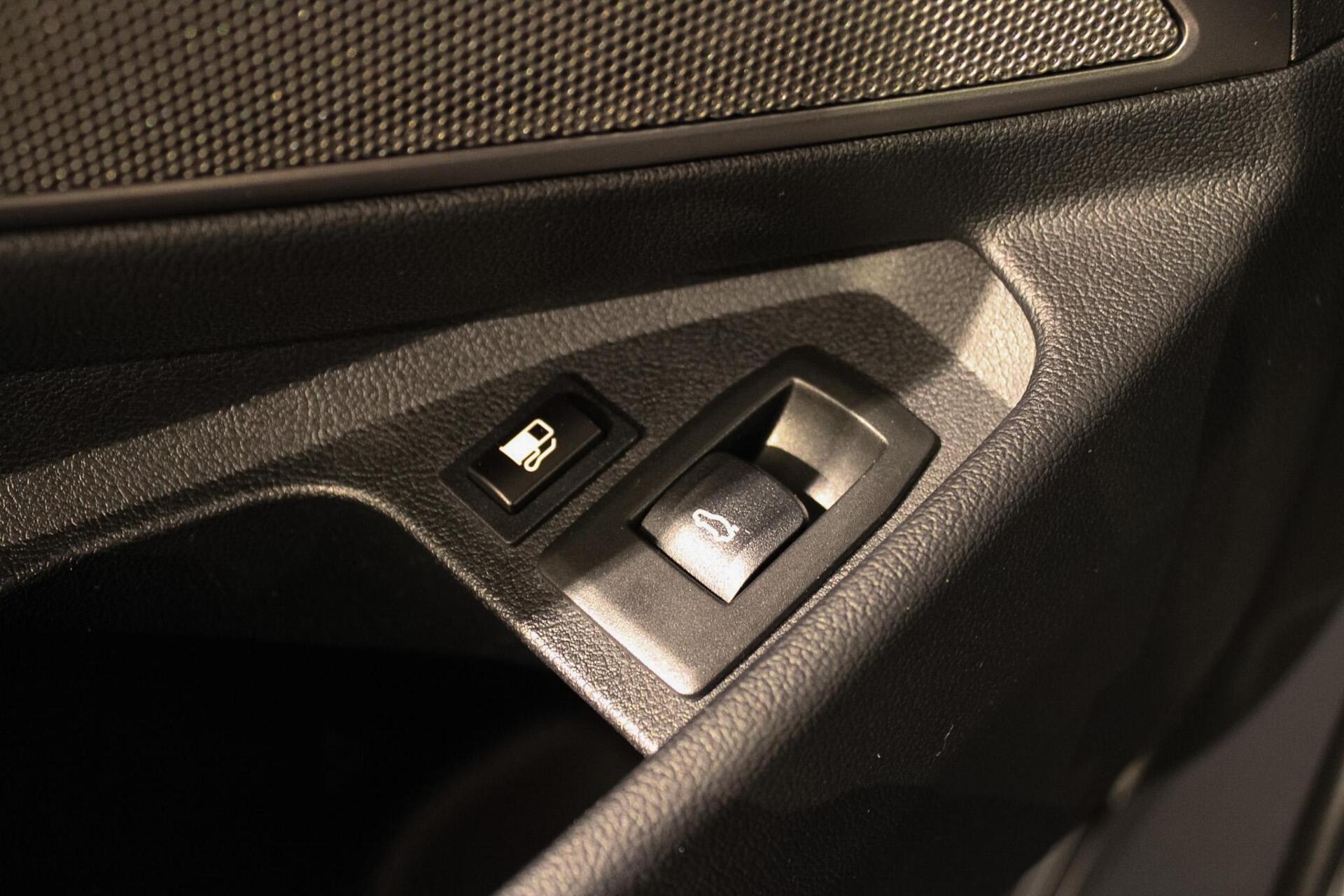 Foto van BMW 330e