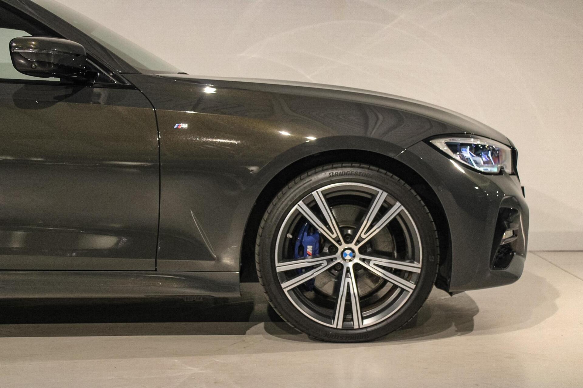 Foto van BMW 330e