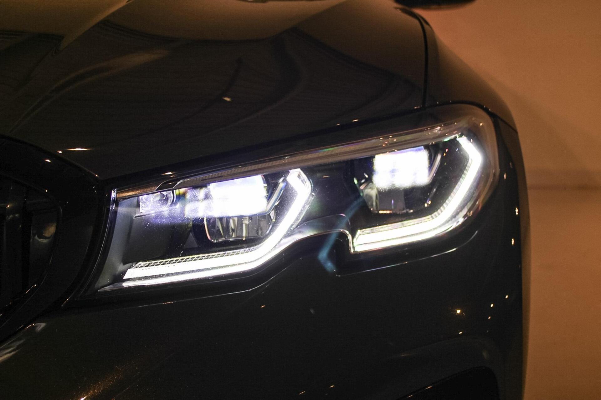 Foto van BMW 330e