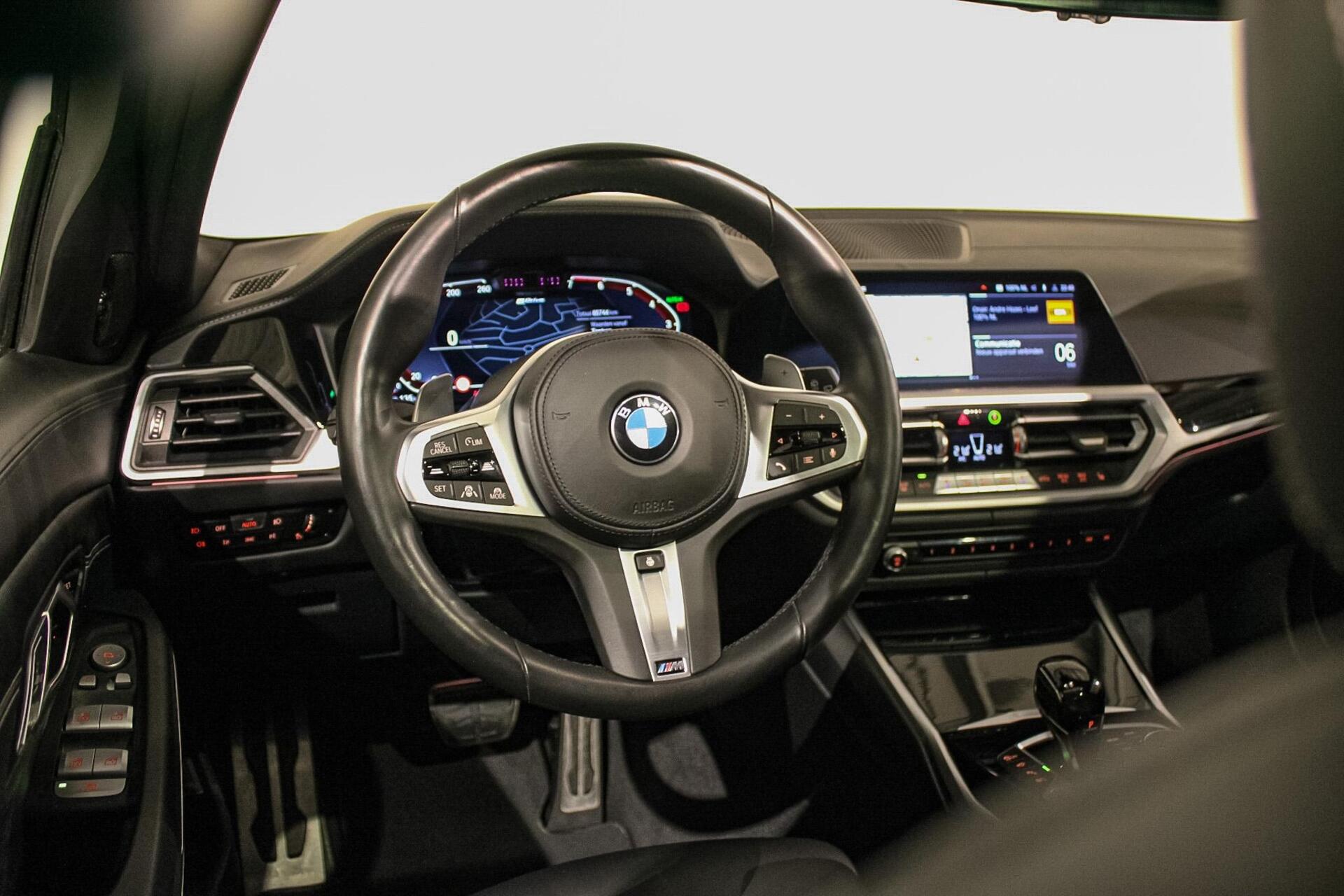 Foto van BMW 330e