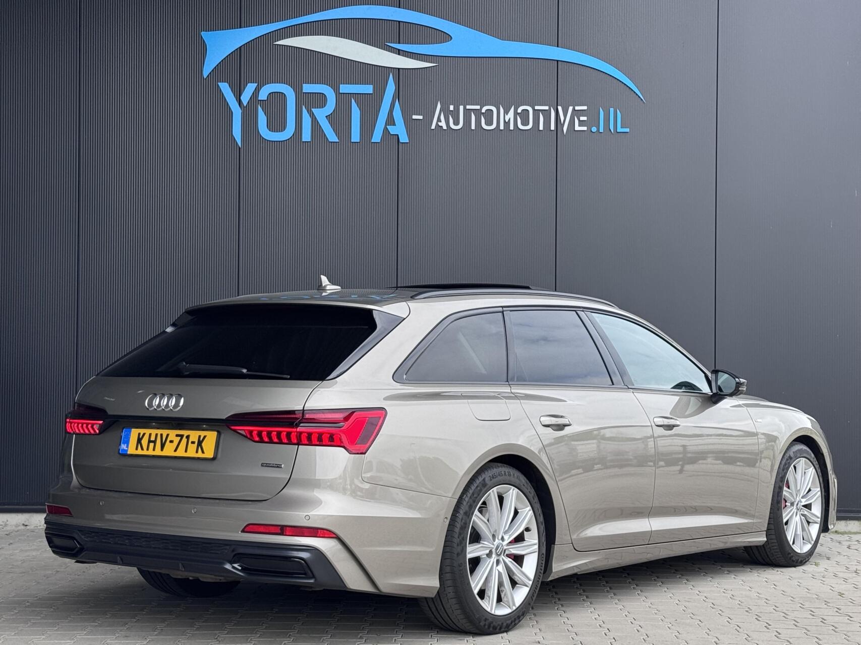 Foto van Audi A6 Avant 55 TFSI E