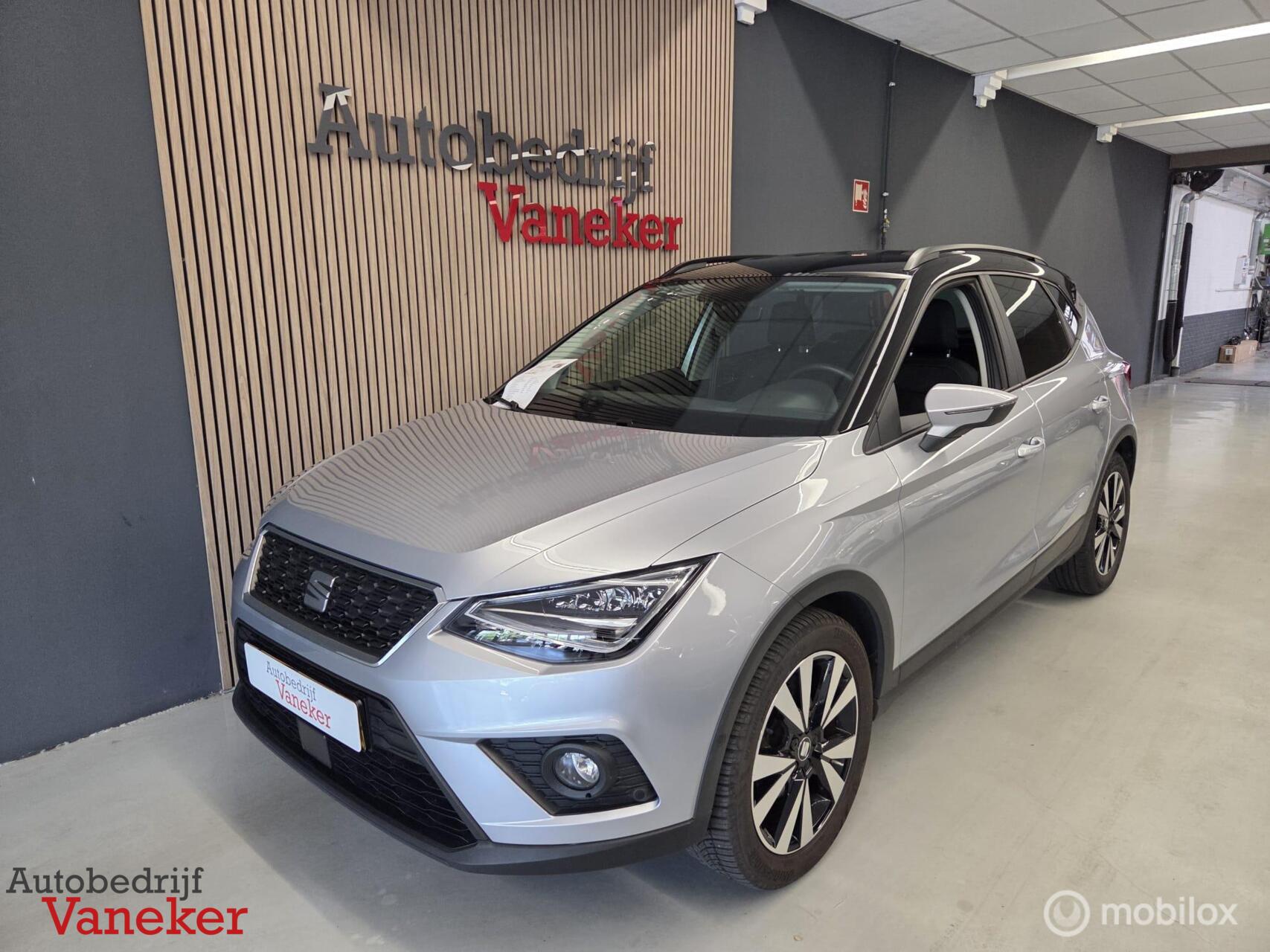 Seat Arona 1.0 TSI Style Business Intense Plus|Camera|Carplay| 2021 - voorkant