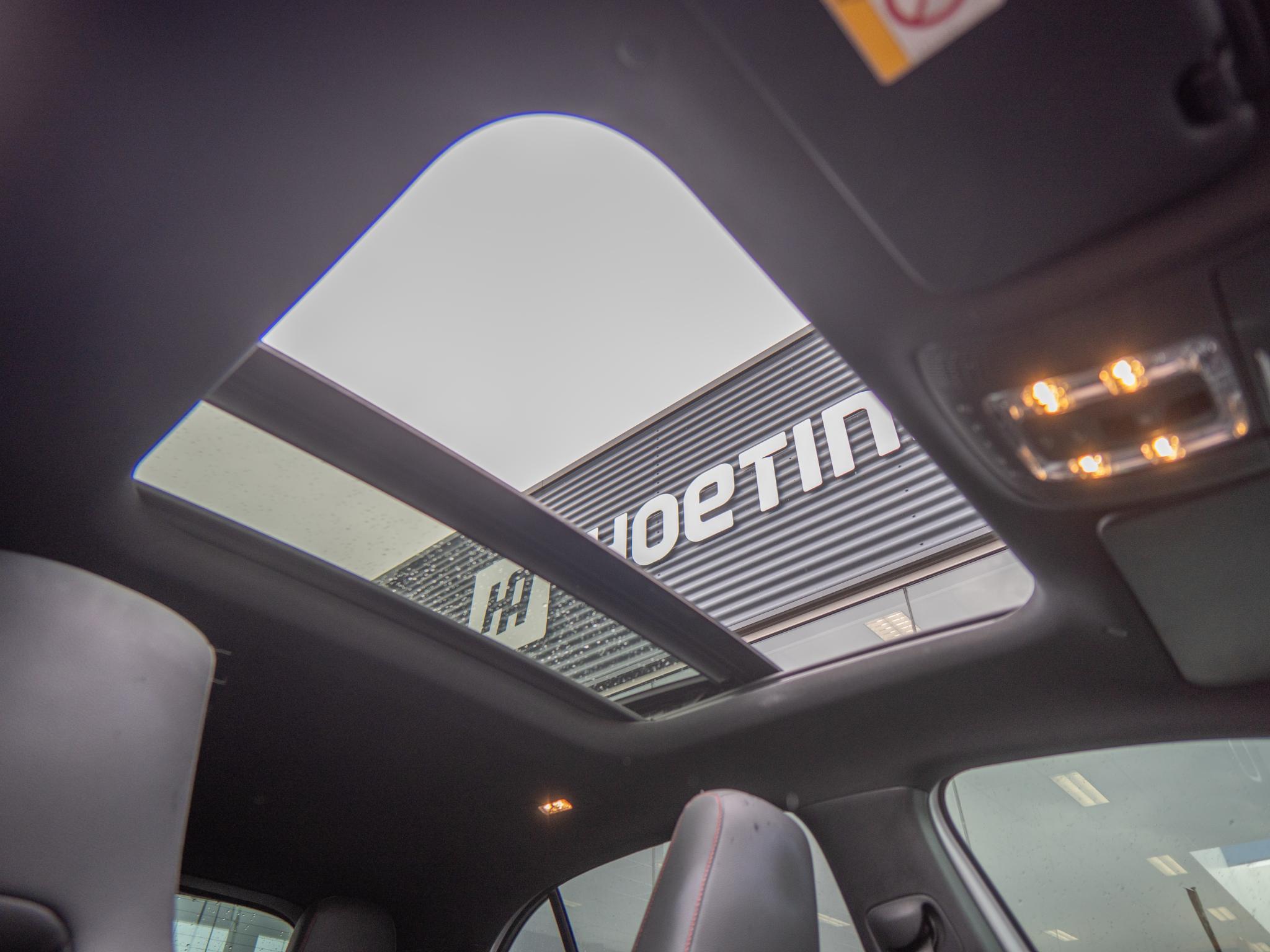 Foto van Mercedes-Benz A 250 E