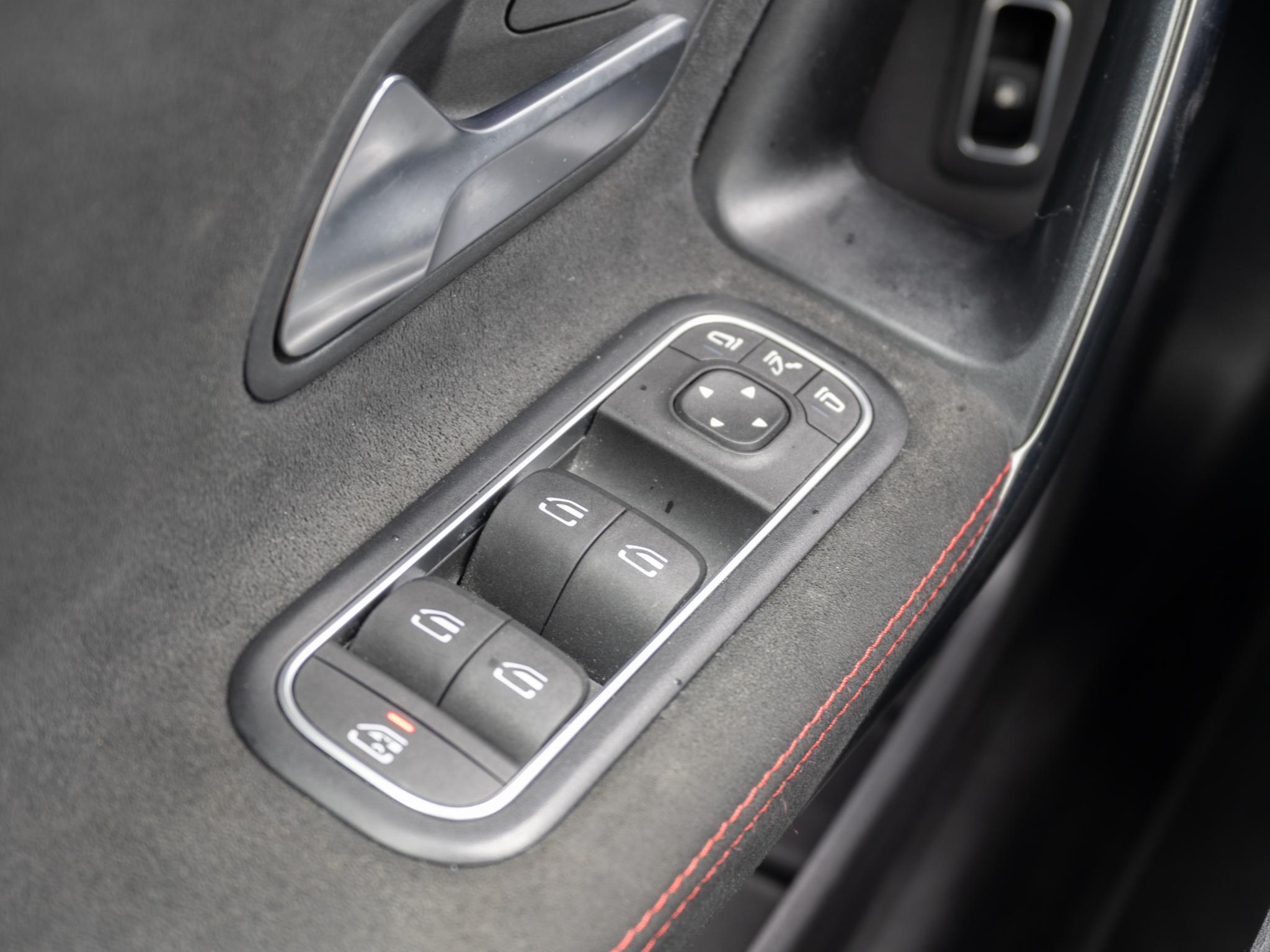 Foto van Mercedes-Benz A 250 E