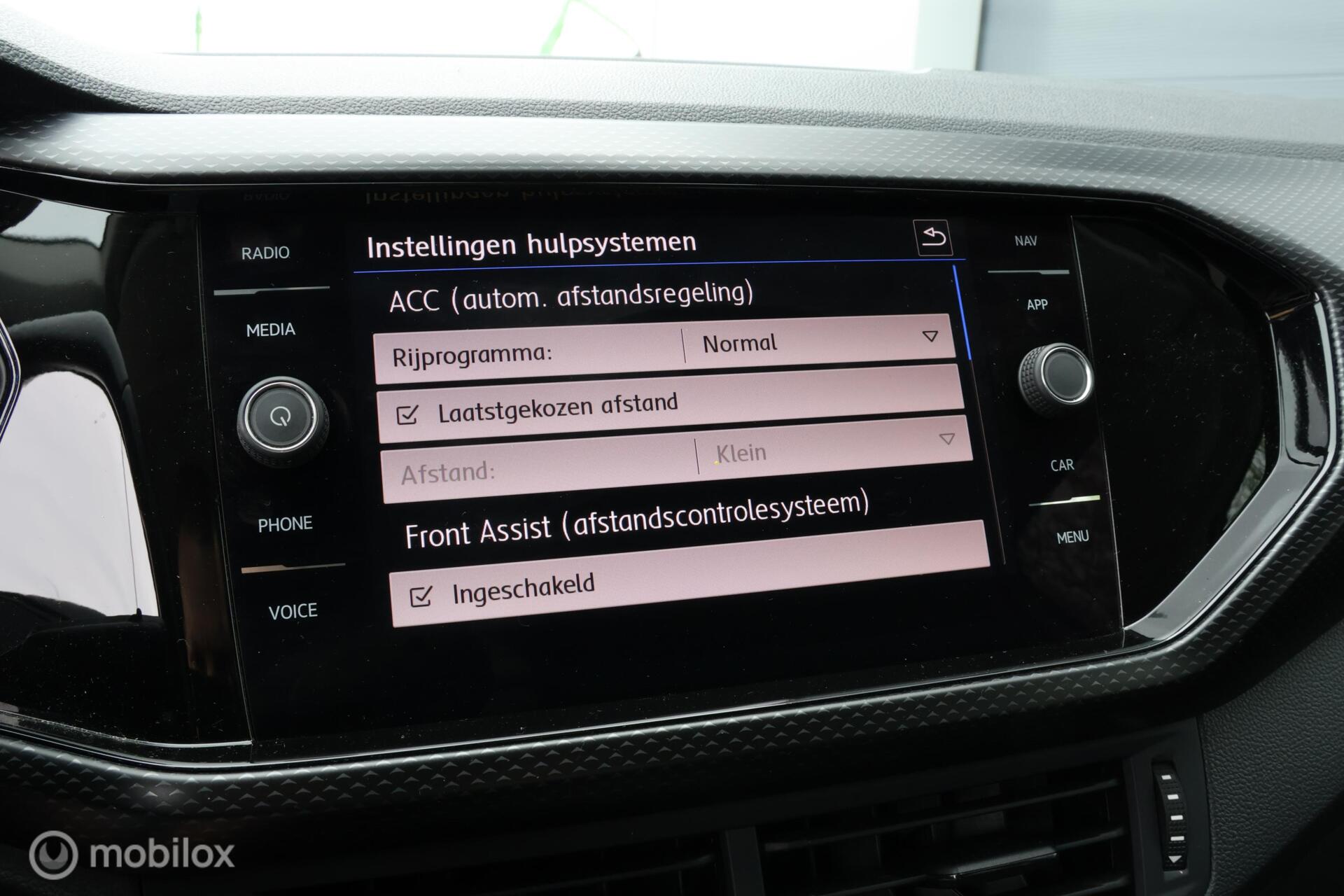 Foto van Volkswagen T-cross
