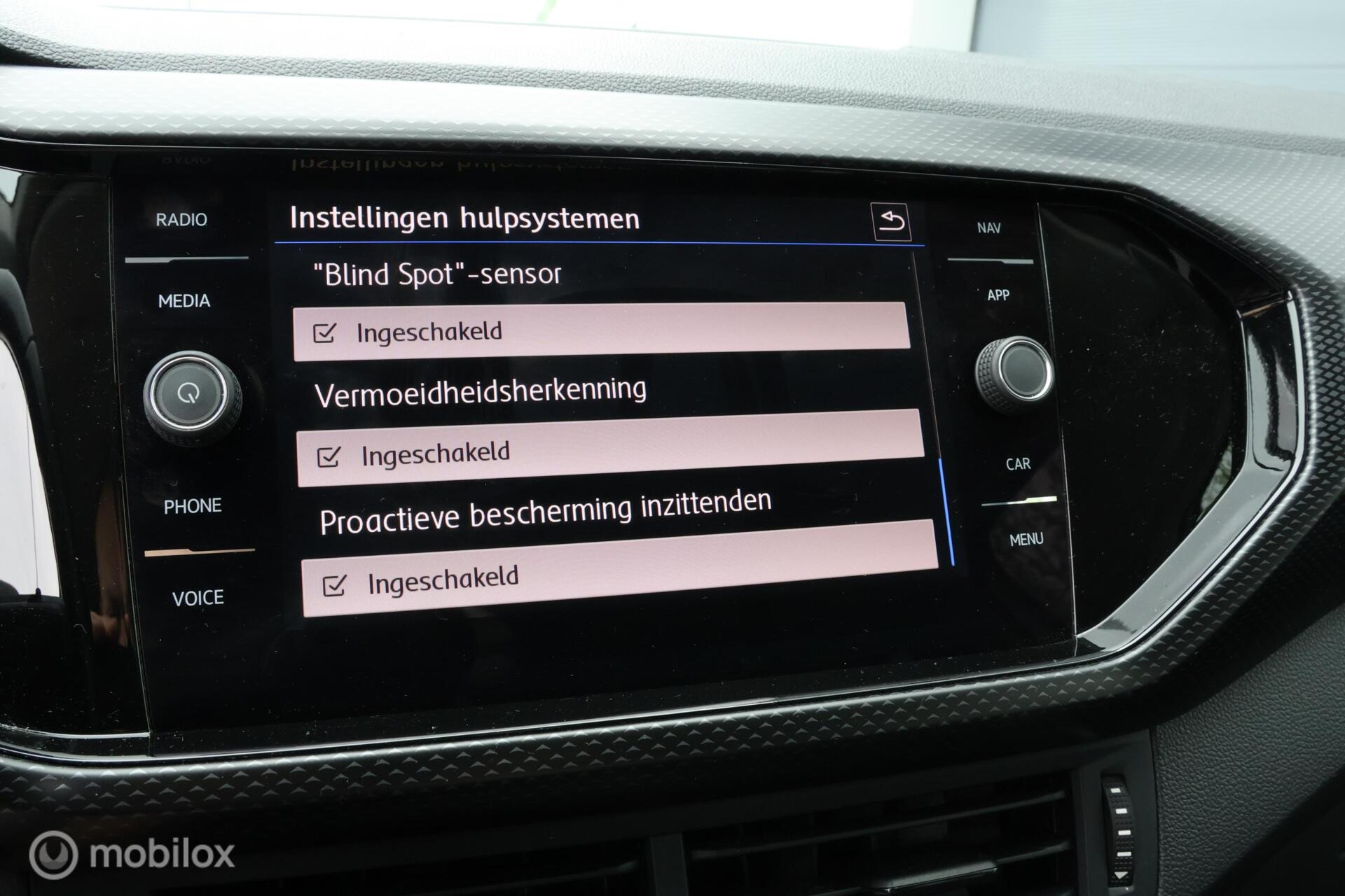 Foto van Volkswagen T-cross