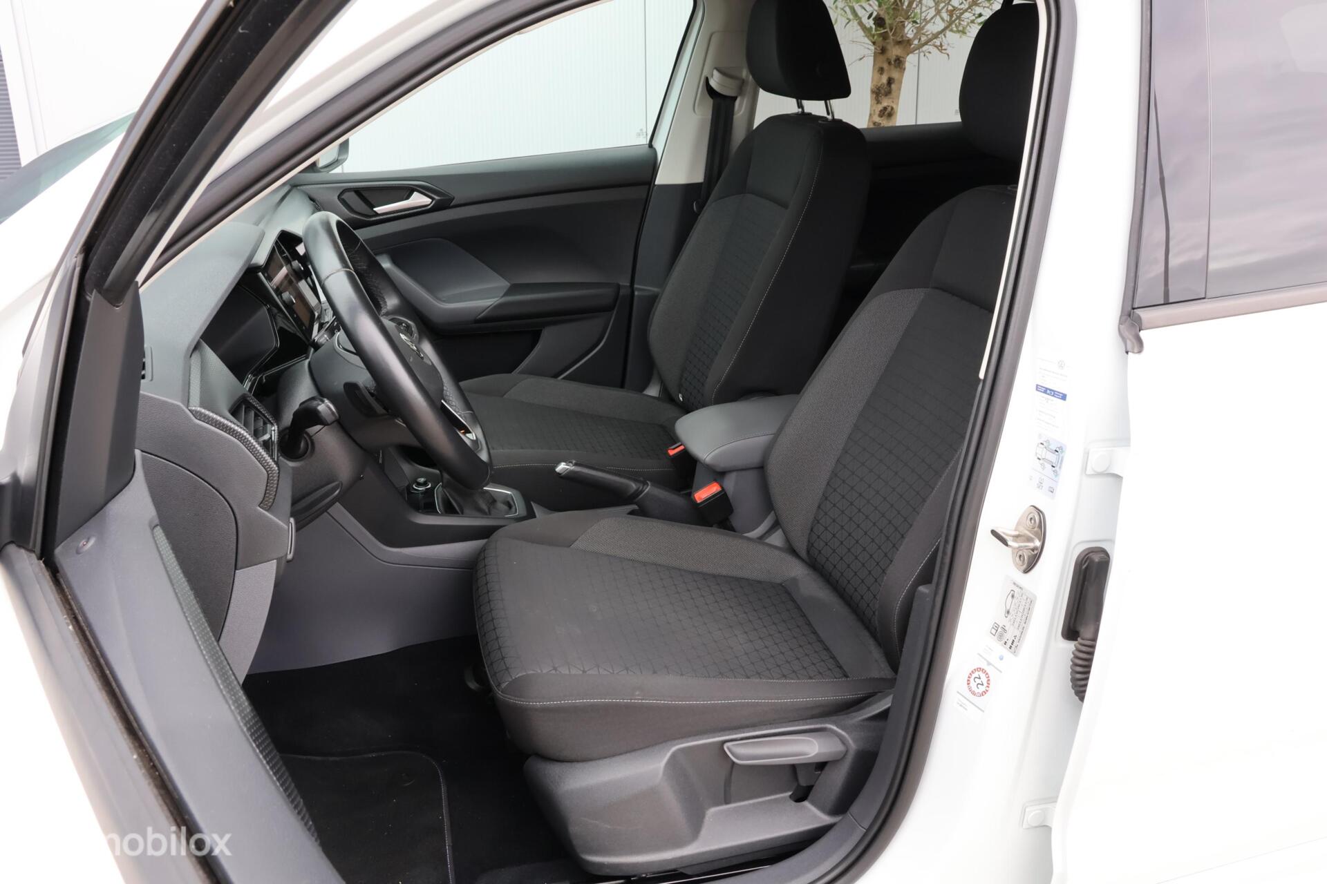 Foto van Volkswagen T-cross