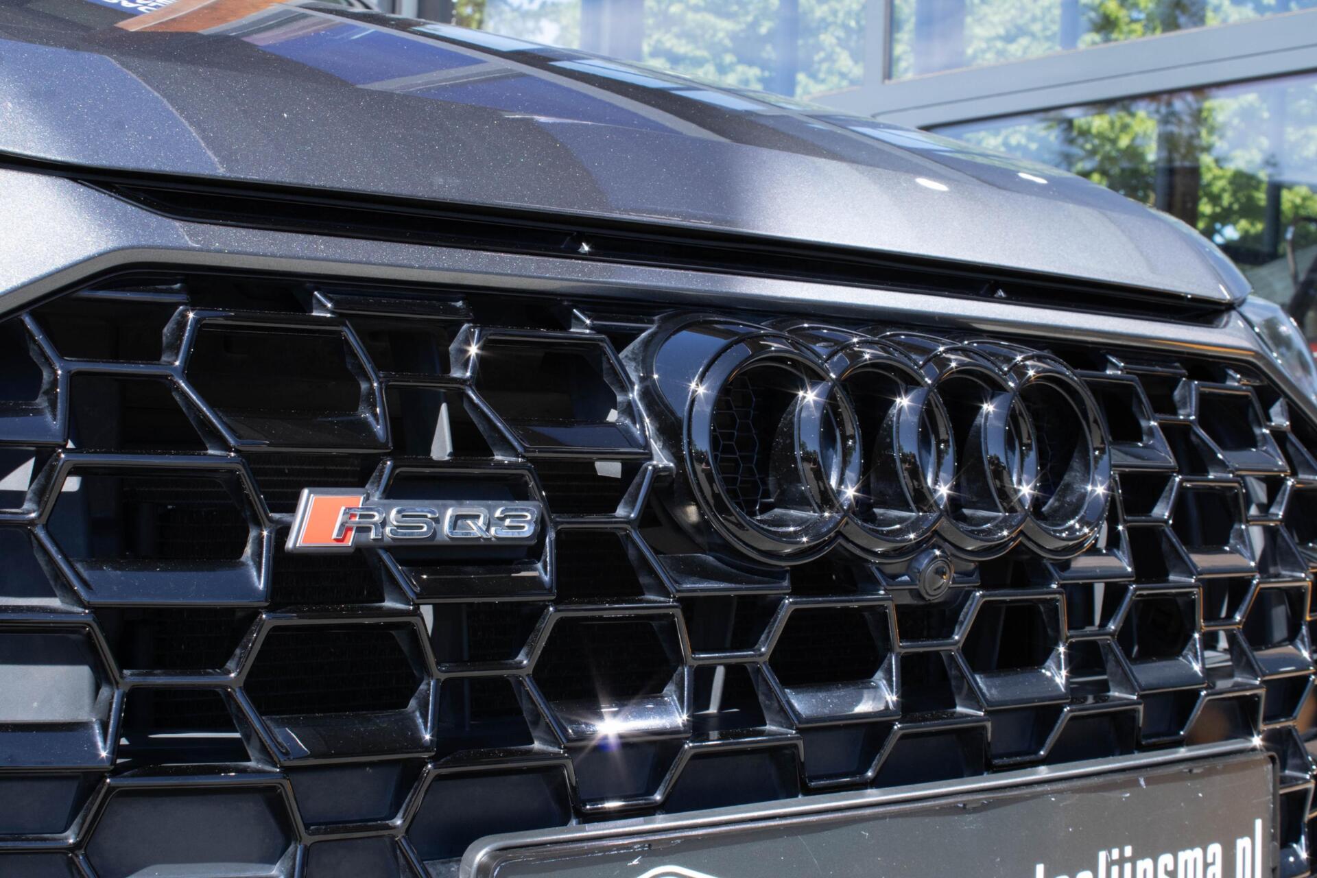 Foto van Audi RS Q3