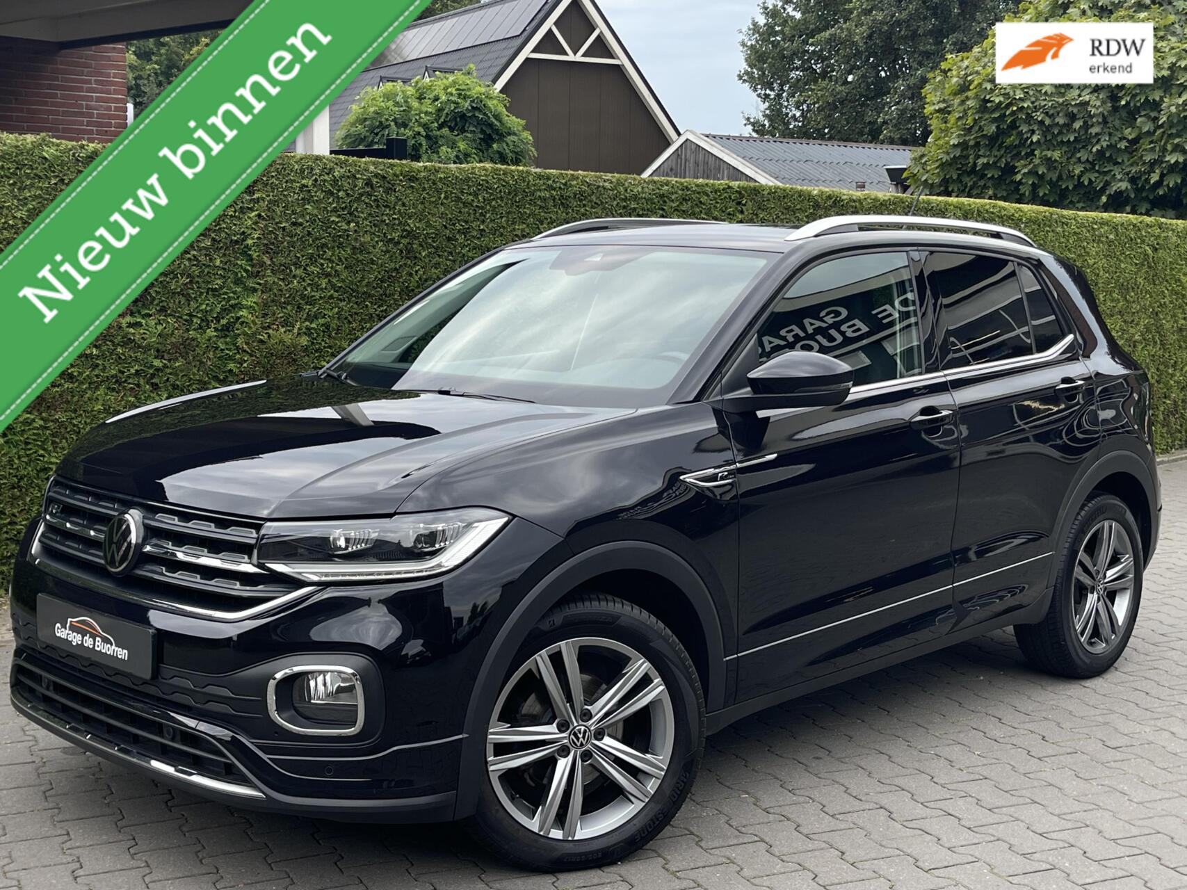 Volkswagen T-cross 1.0 TSI Automaat R-Line | KEYLESS ENTRY/START | ADAPTIEVE CRUISE CONTROL | ACHTERUITRIJCAMERA 2023 - voorkant