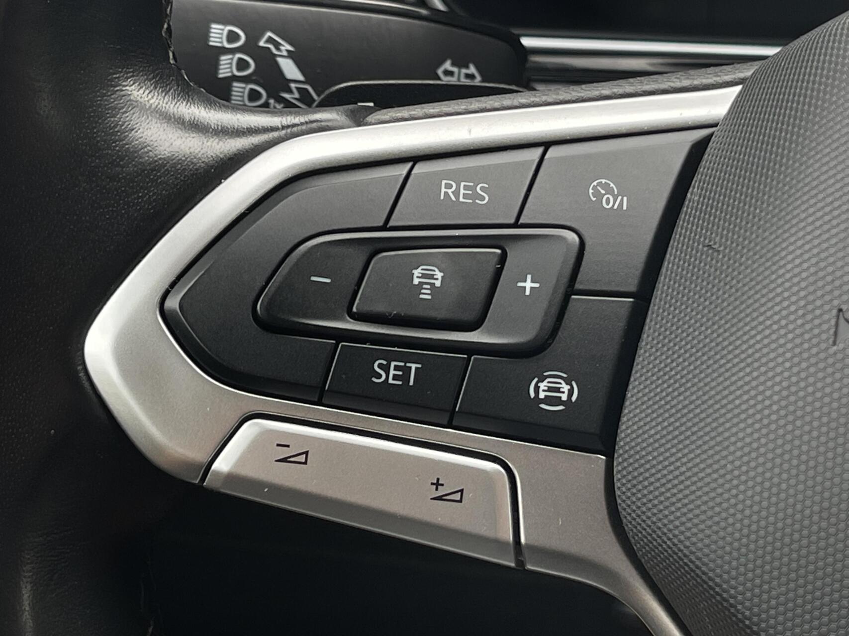 Foto van Volkswagen T-cross