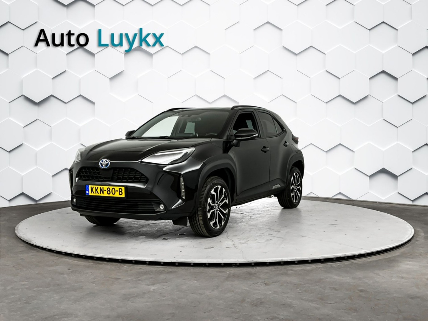 Toyota Toyota Yaris Cross 1.5 Hybrid Dynamic | Navigatie | 17'' L.M. Velgen | Adaptieve Cruise Control 2023 - voorkant