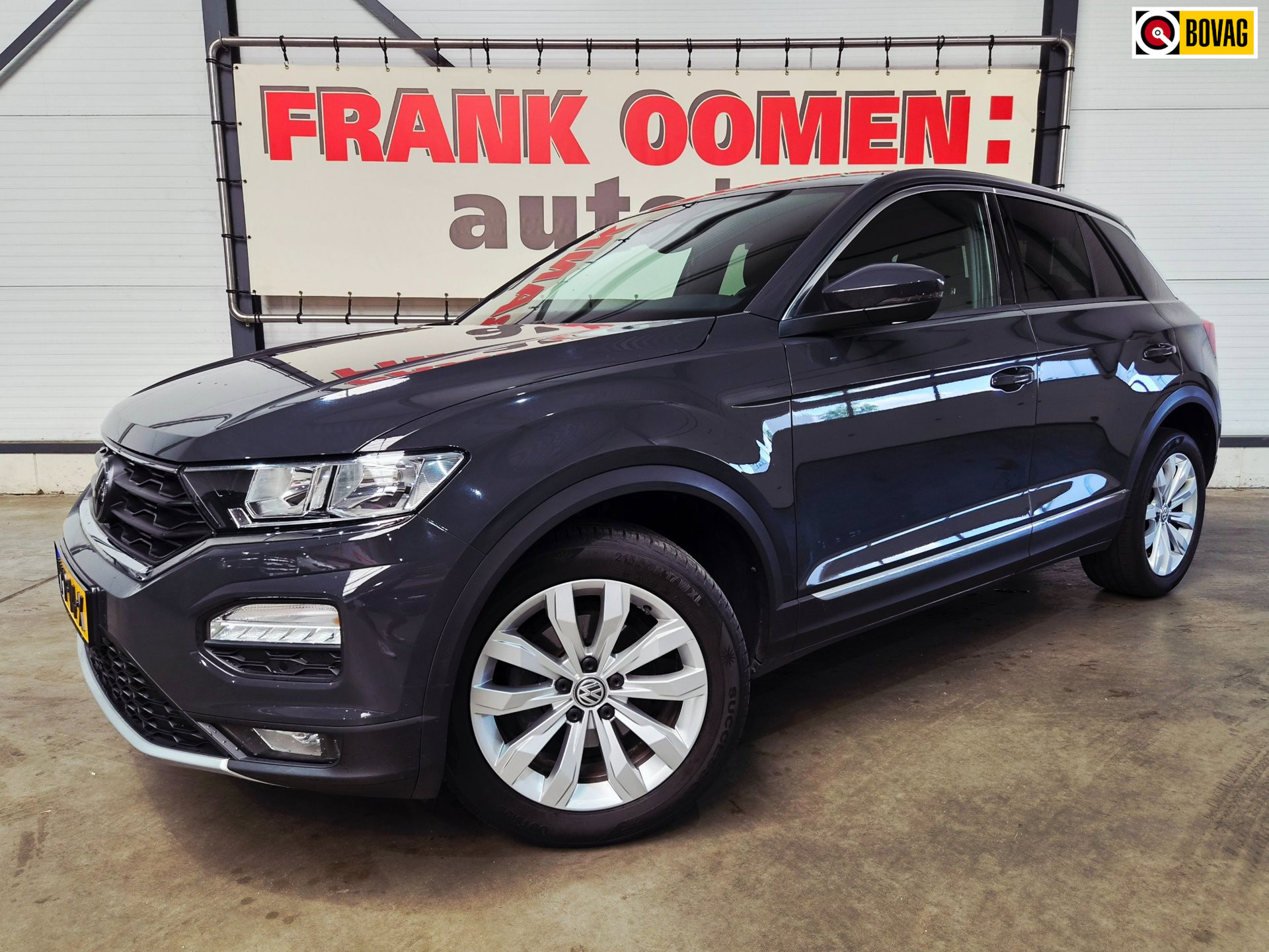 Volkswagen T-roc 1.5 TSI 150PK Sport OH historie|Beats sound|Sfeerverl|Apple|Android|DAB|Leder/stof|Stoelverw.|Climate|PDC|17"LMV 2022 - voorkant