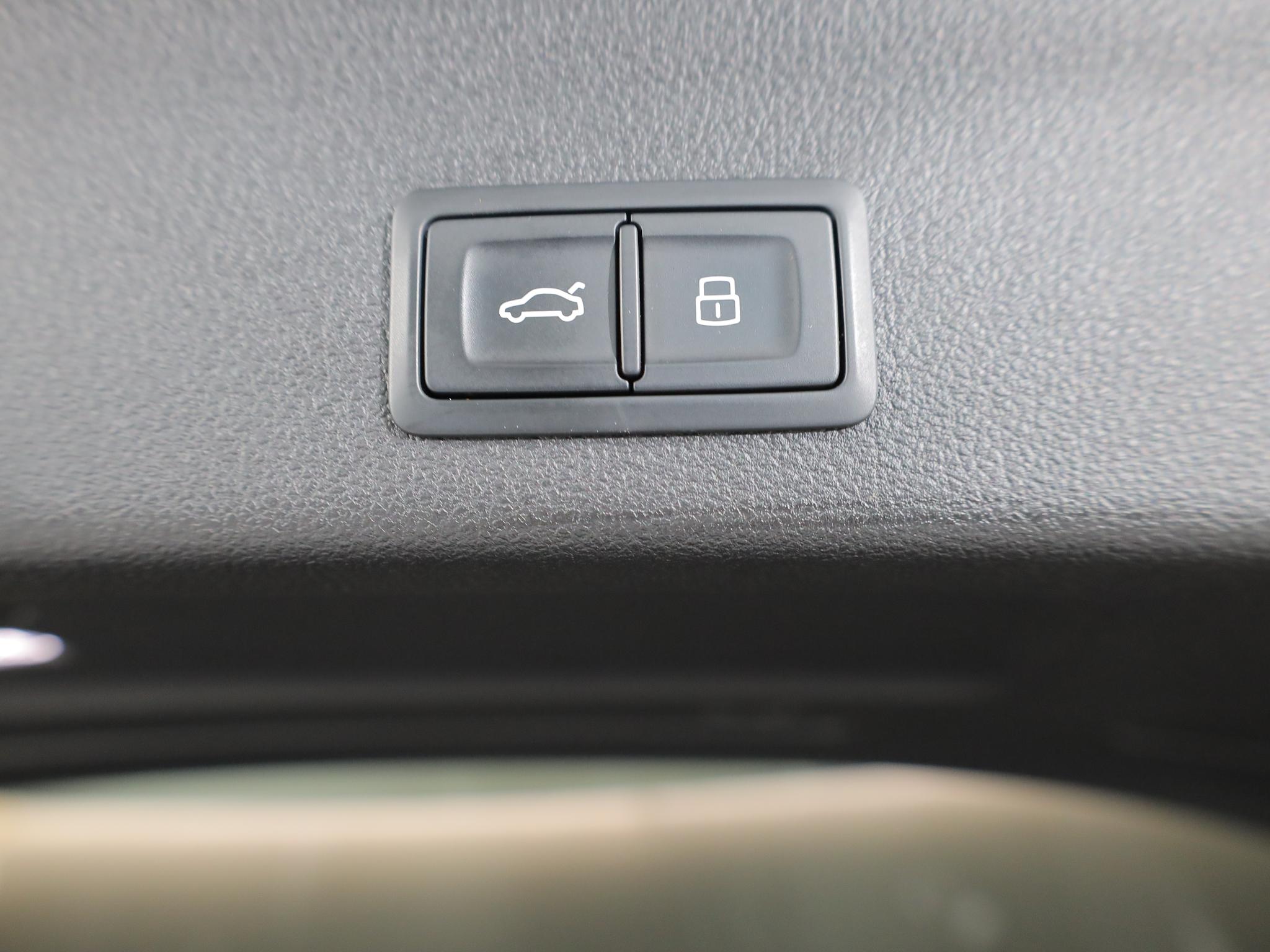 Foto van Audi A6 Avant 55 TFSI E