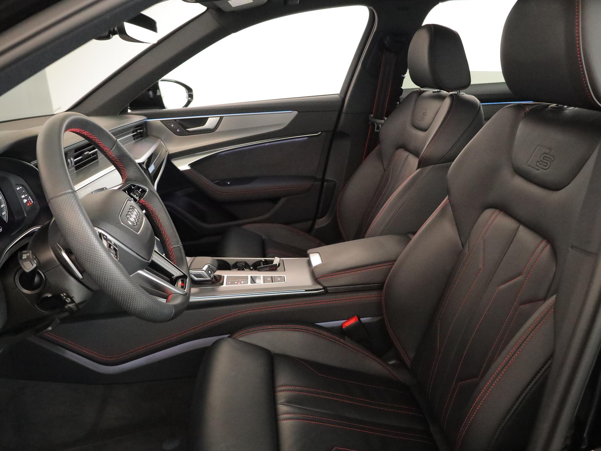Foto van Audi A6 Avant 55 TFSI E
