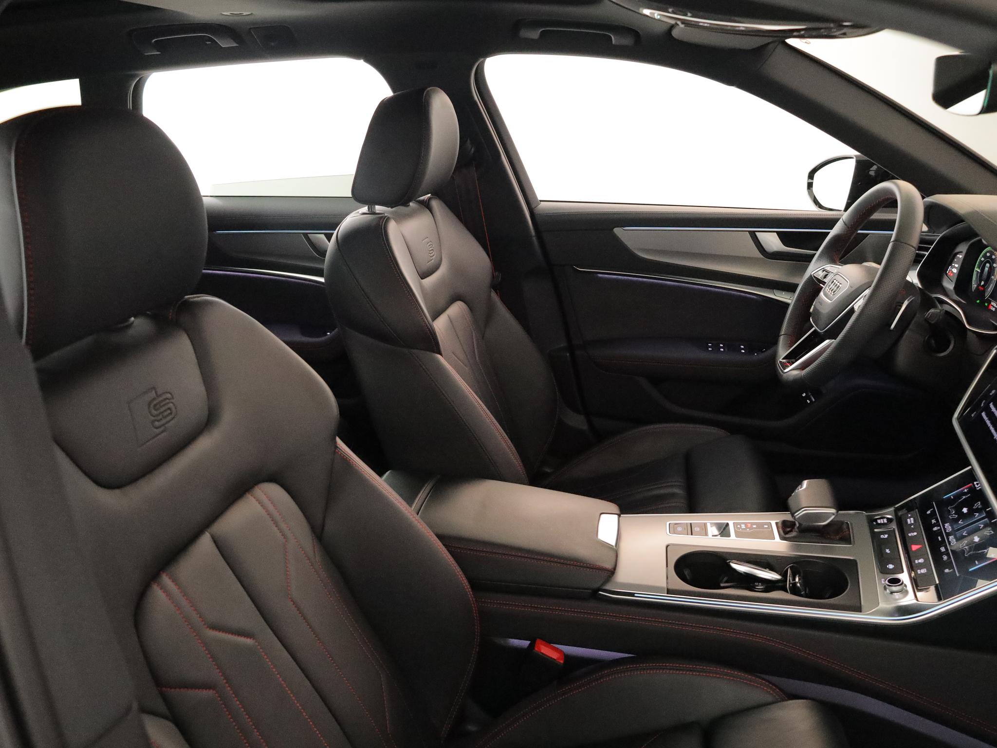 Foto van Audi A6 Avant 55 TFSI E