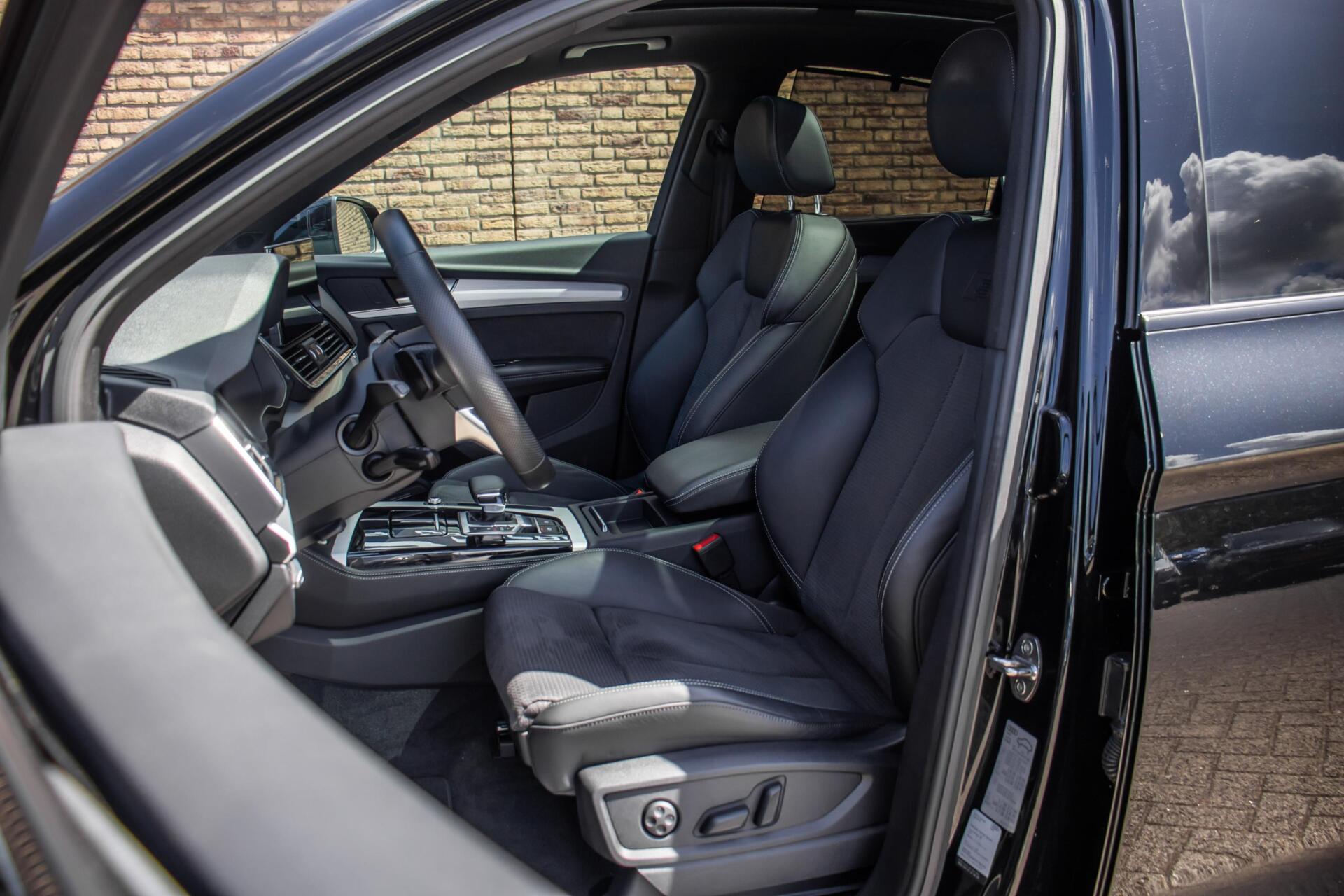 Foto van Audi Q5 Sportback 55 TFSI E