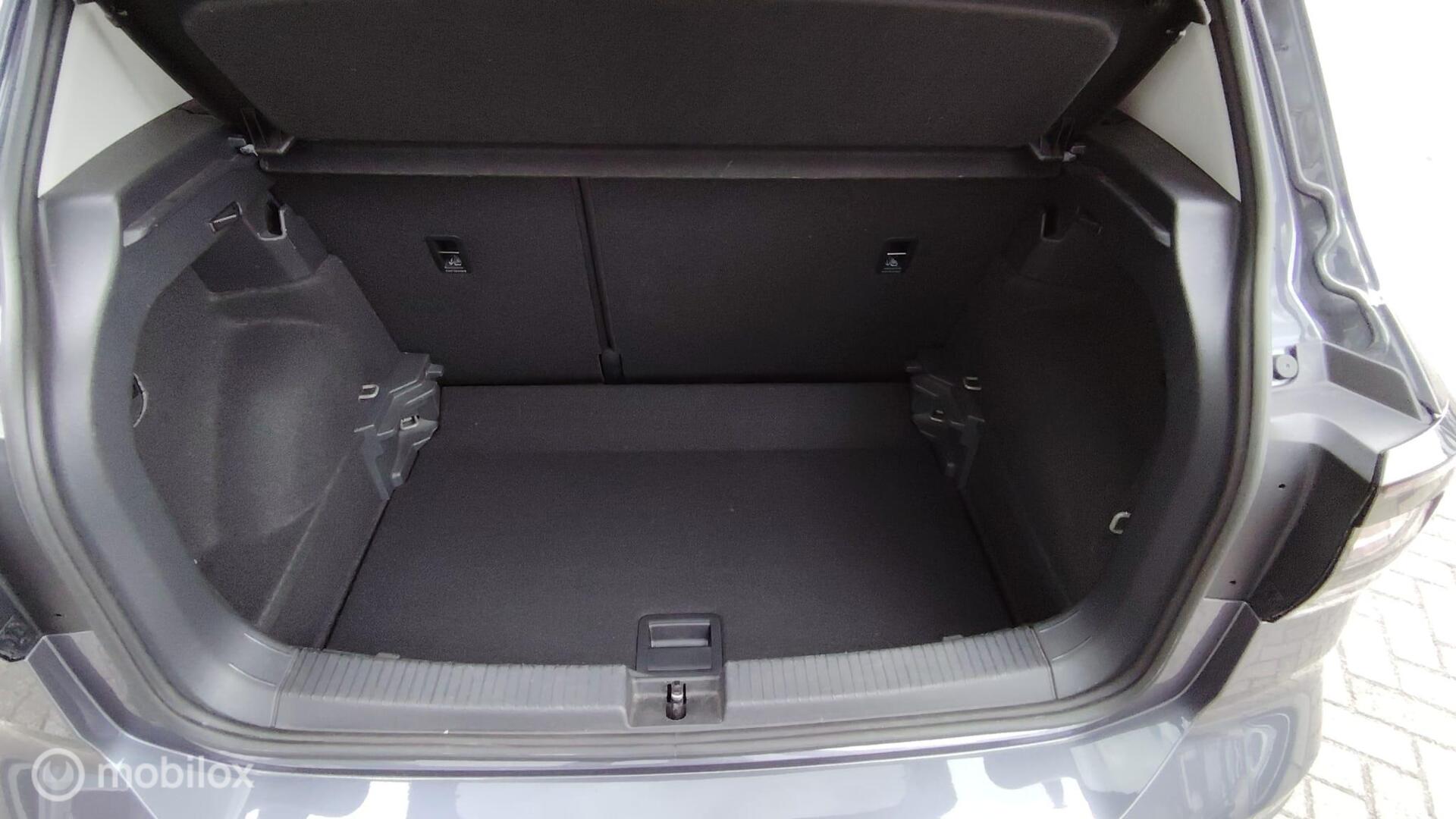 Foto van Volkswagen T-cross